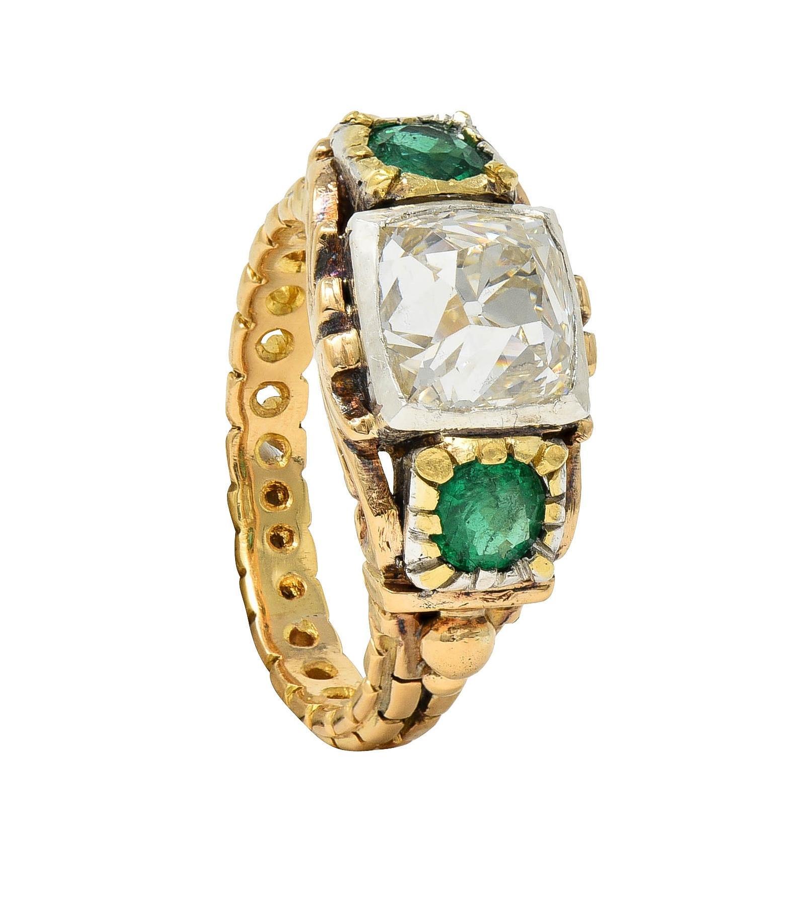 Early Victorian 3.92 CTW Peruzzi Cut Diamond Emerald 18 Karat Gold Antique Ring For Sale 8
