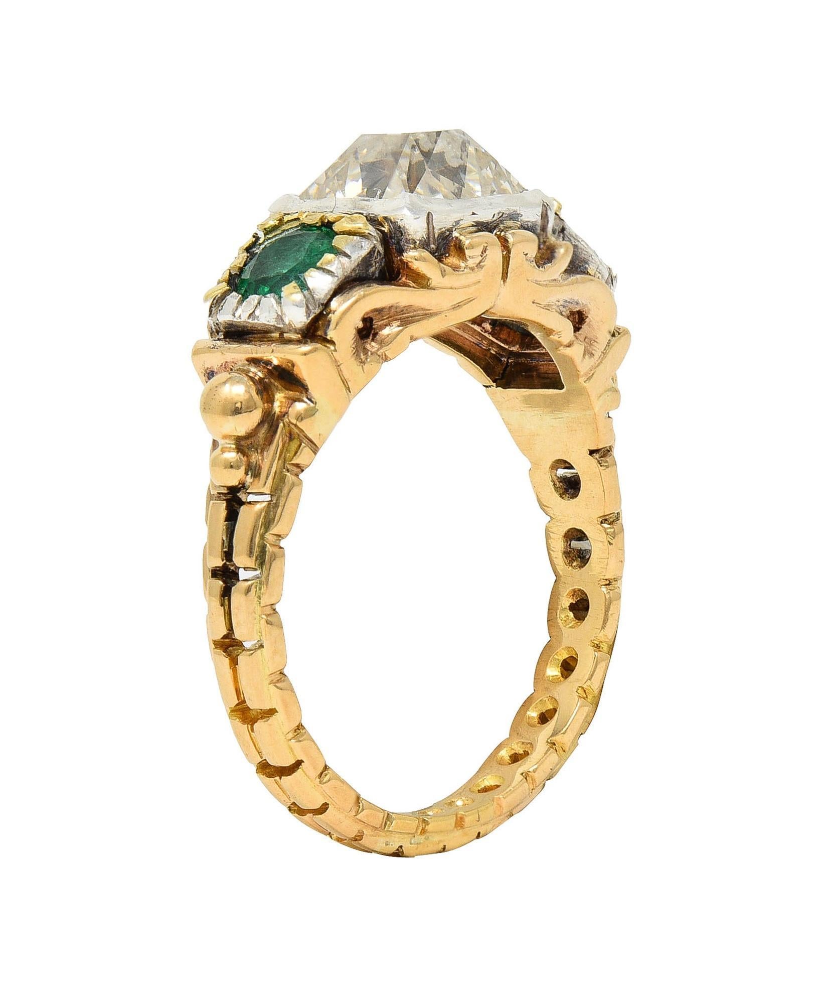 Round Cut Early Victorian 3.92 CTW Peruzzi Cut Diamond Emerald 18 Karat Gold Antique Ring For Sale