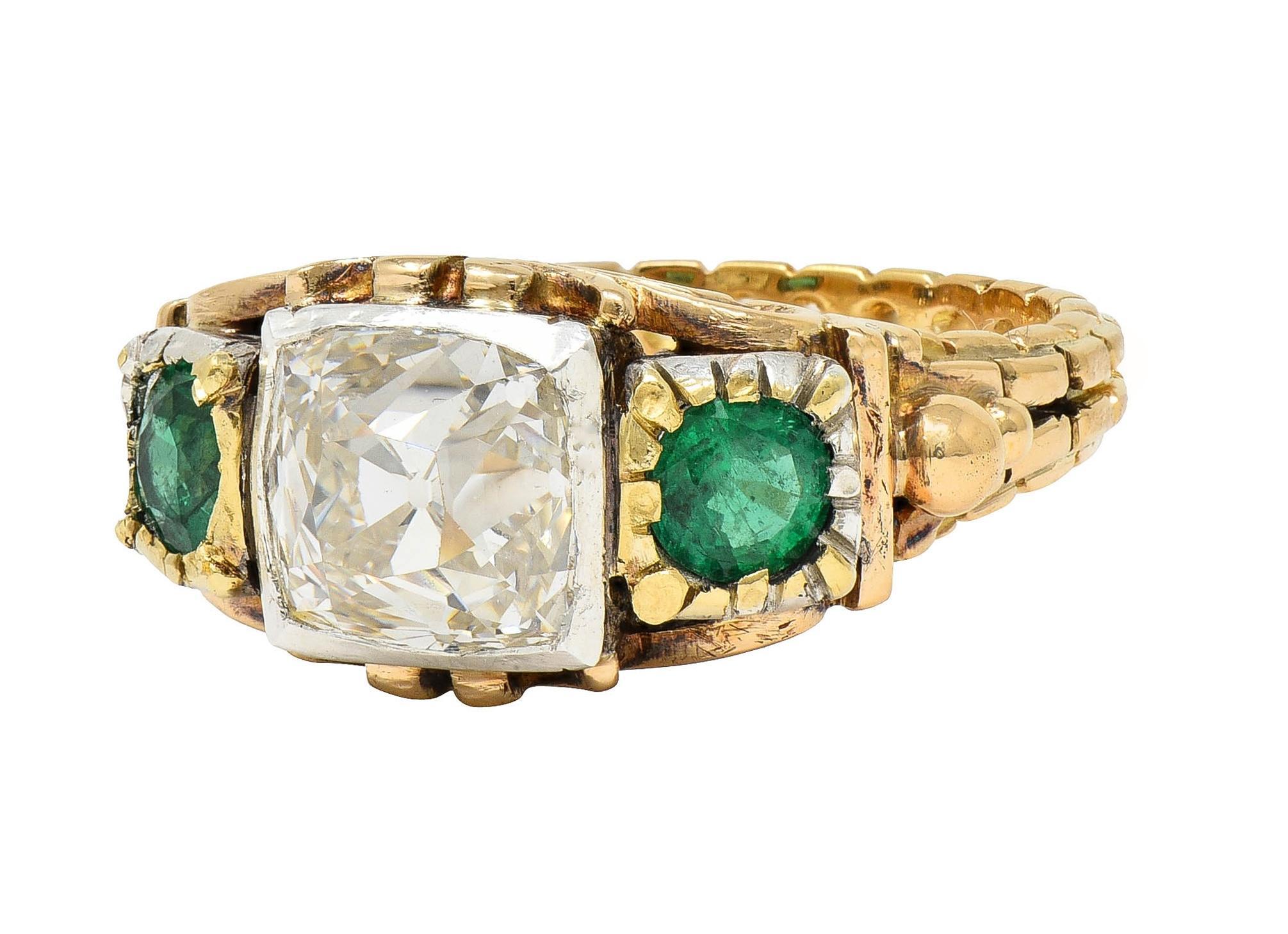 Early Victorian 3.92 CTW Peruzzi Cut Diamond Emerald 18 Karat Gold Antique Ring For Sale 3