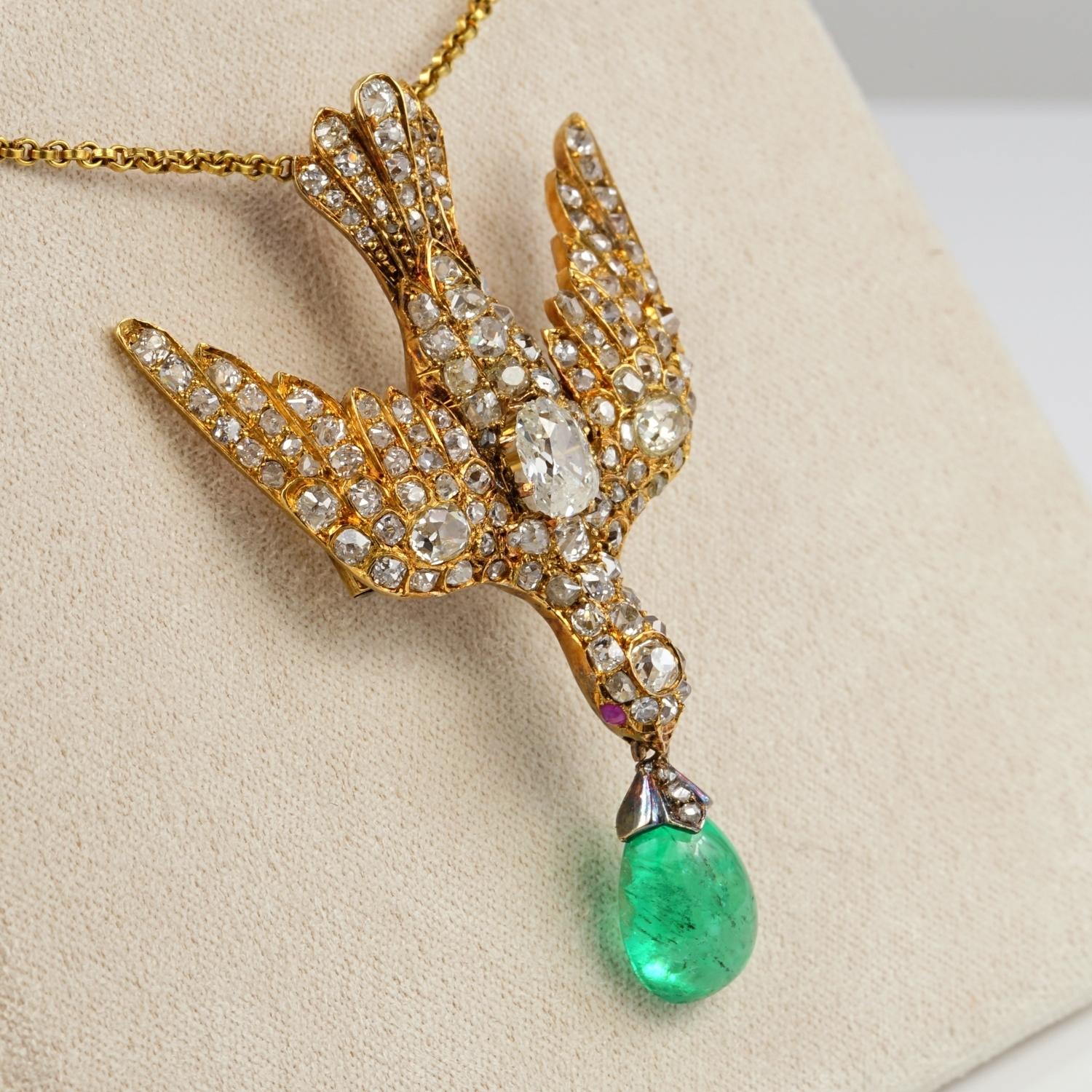 Women's or Men's Early Victorian 4.35 Carat Colombian Emerald 4.0 Carat Diamond Dove Saint Esprit