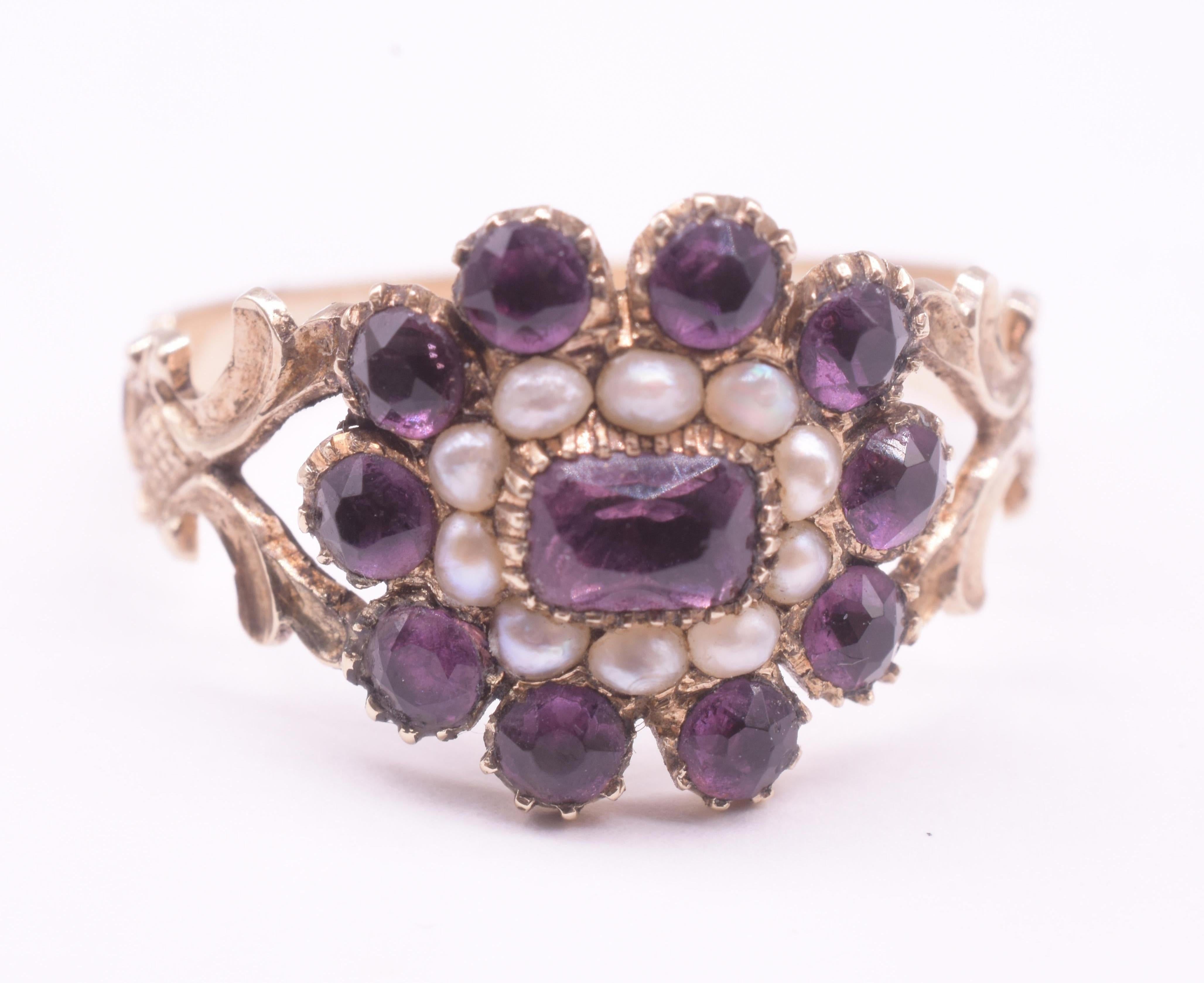 Frühviktorianischer Amethyst- und Perlen-Cluster-Ring im Angebot 4