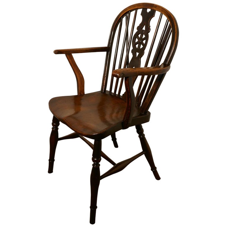 Early Victorian Beech and Elm Wheel Back Carver Chair For Sale at 1stDibs |  windsor carver chair, carver chair antique, windsor wheelback carver chairs