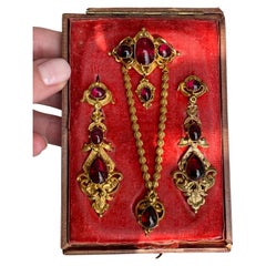 Georgian Boxed Set of 15k Garnet Day to Night Earrings and Stomacher