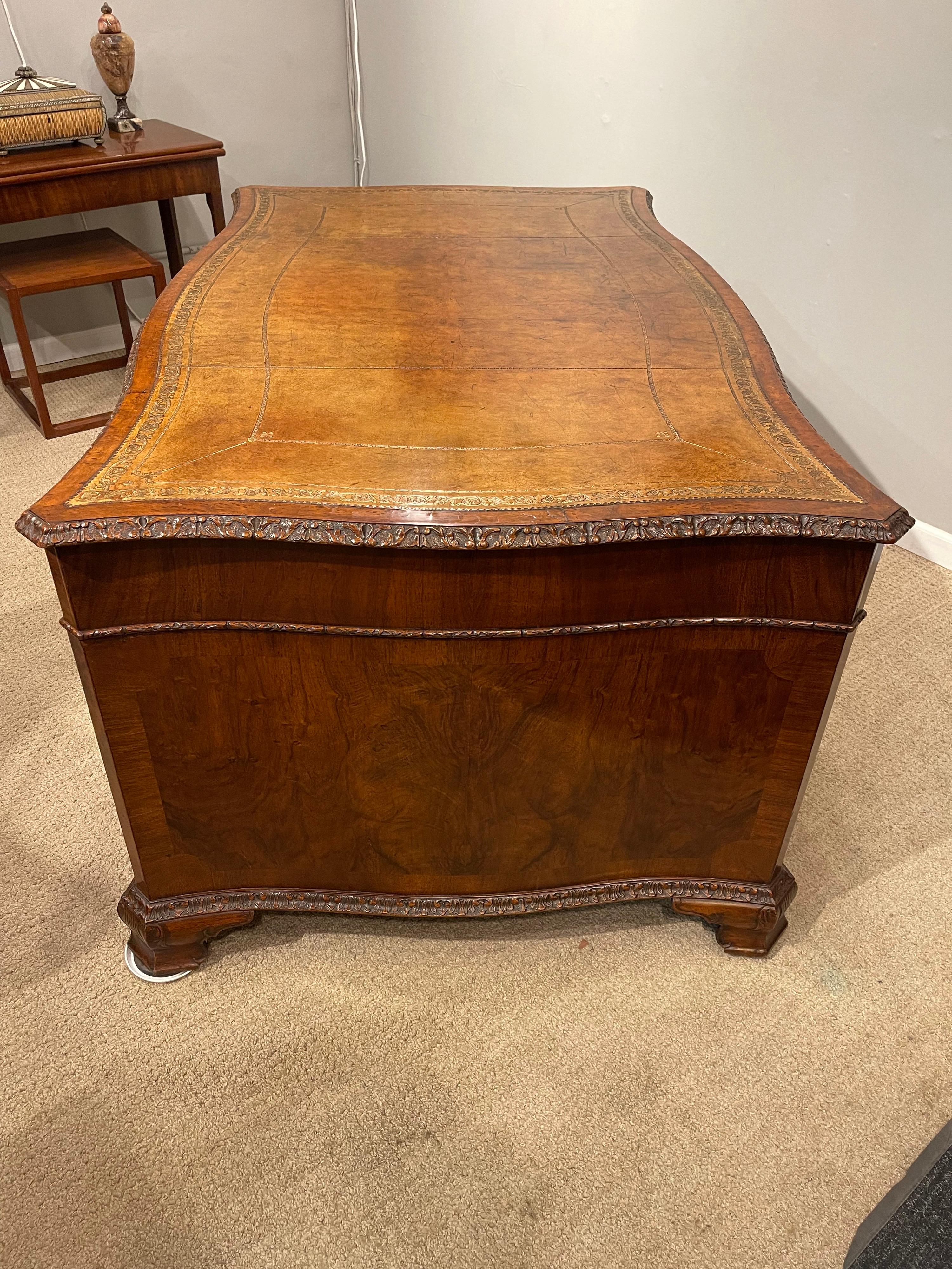 Early Victorian Burl Walnut 2 Pedestal Desk For Sale 6