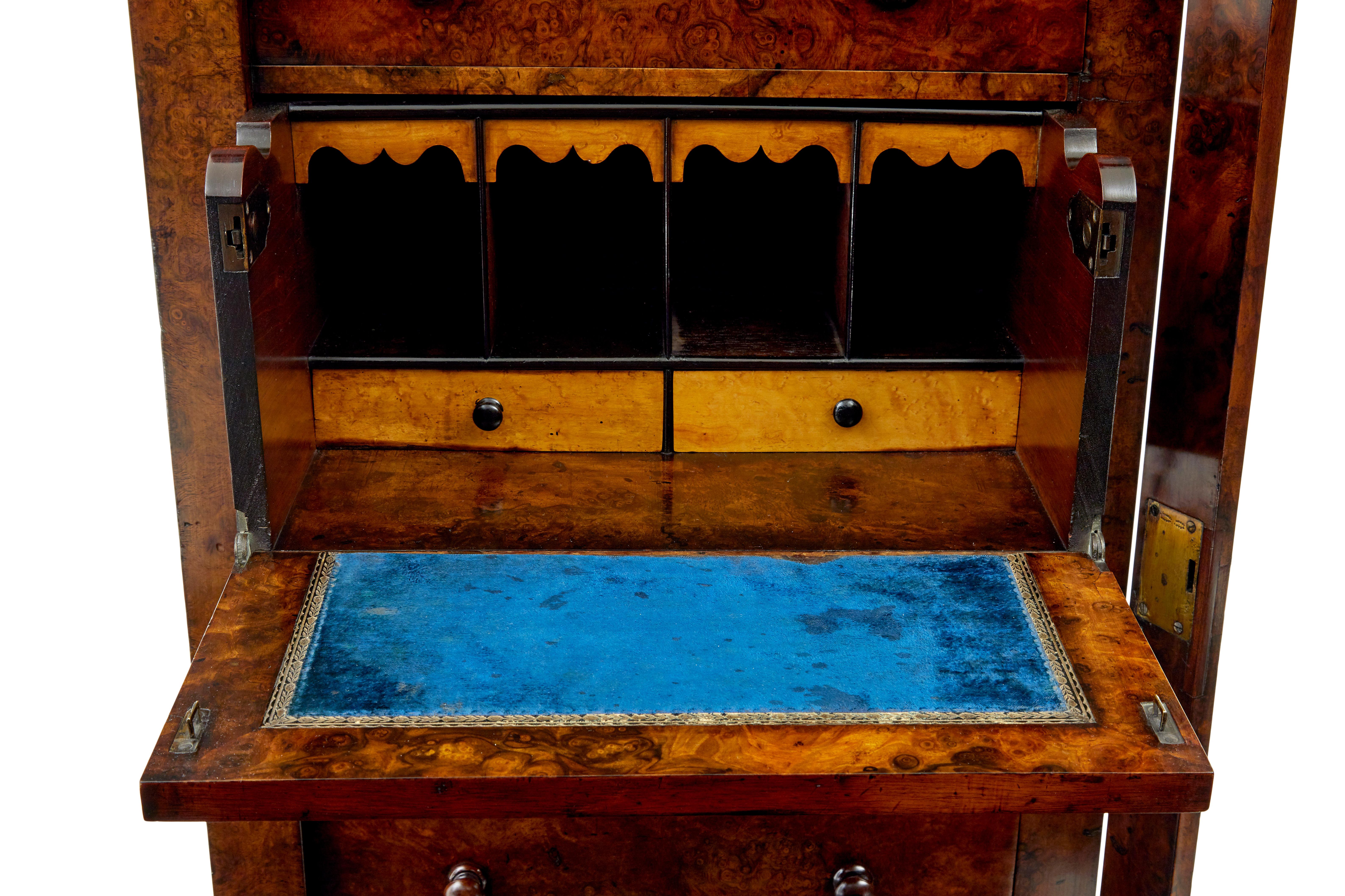 Cassapanca Wellington in radica di noce del primo periodo vittoriano in vendita 1