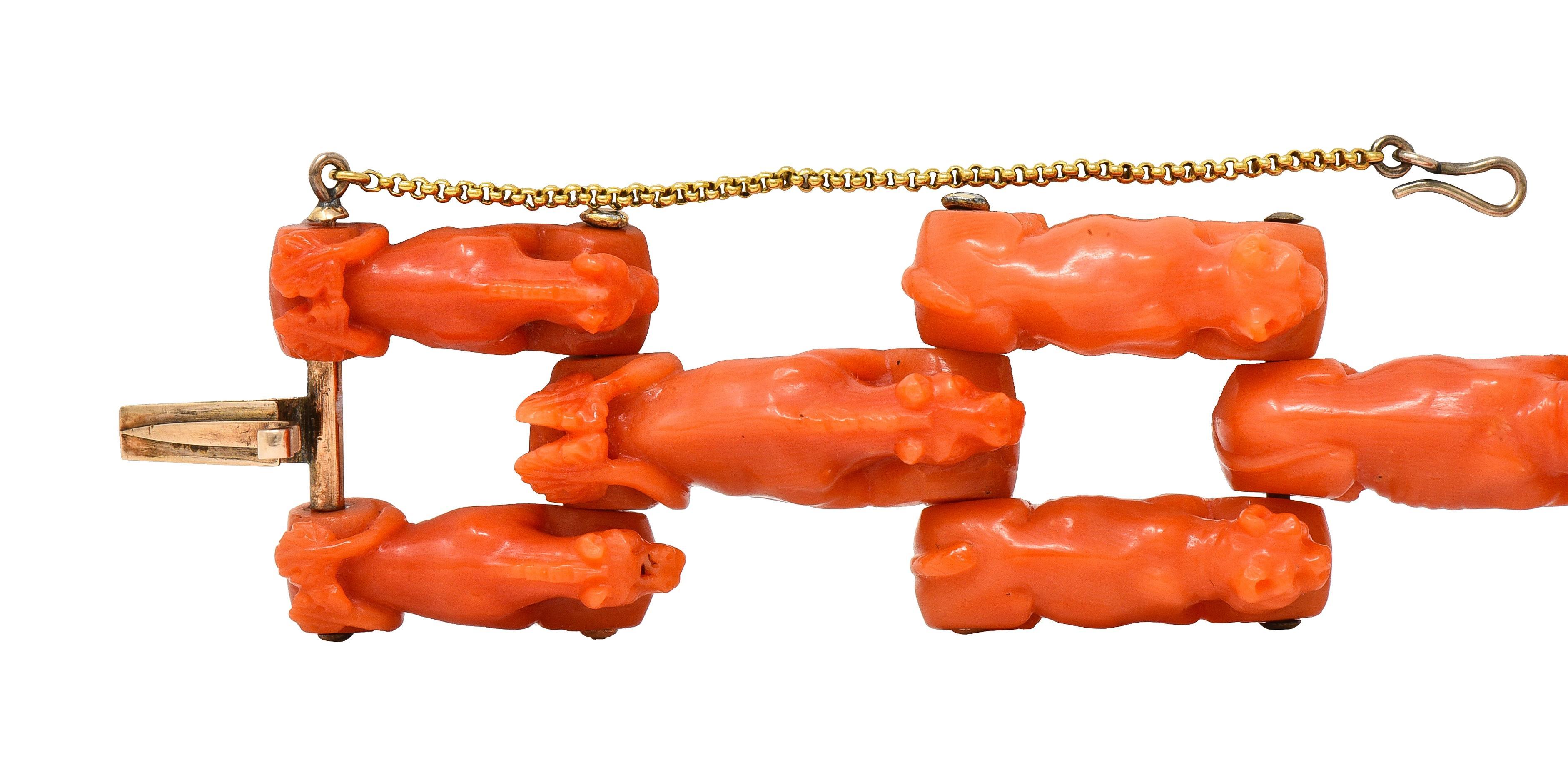 Frühviktorianisches antikes geschnitztes Koralle 14 Karat Gold Tierglieder-Armband (Viktorianisch) im Angebot