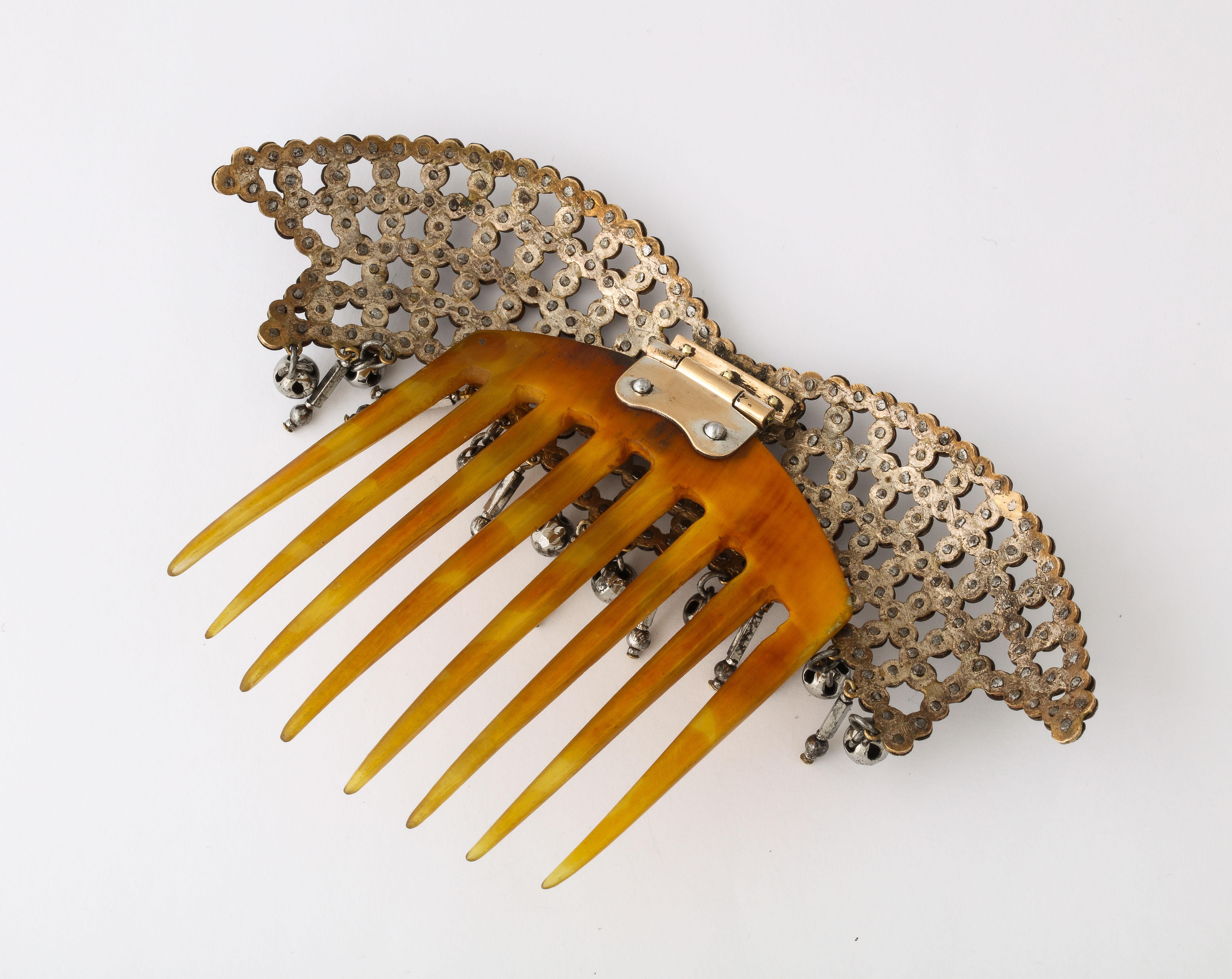 Early Victorian Cut Steel Pave Hair Comb In Excellent Condition For Sale In Stamford, CT