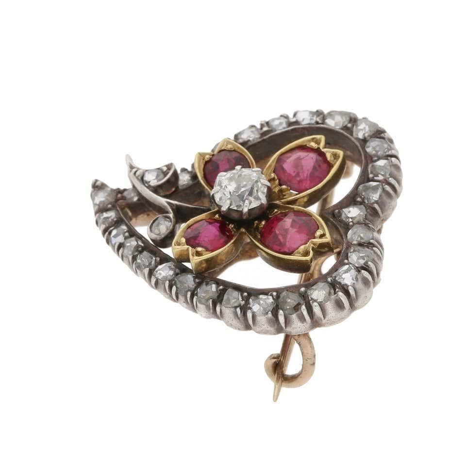 Early Victorian Diamond and Ruby Flower Heart Brooch/Pendant in Silver on Gold 1
