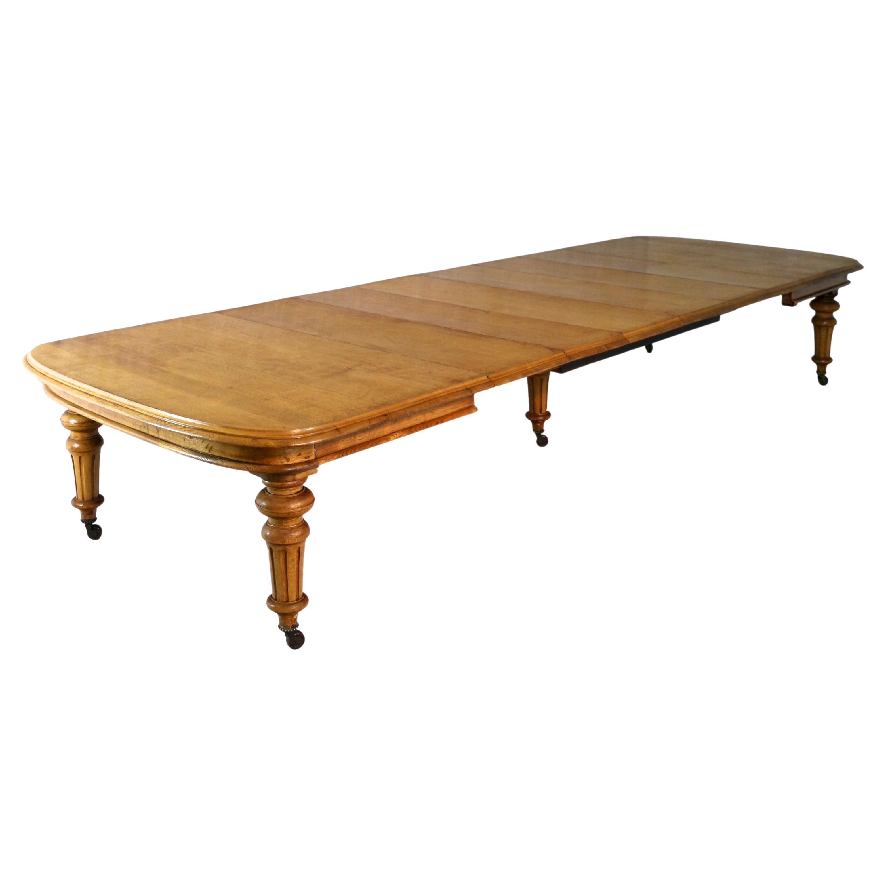 Early Victorian Extra Wide Oak Dining Table and Six Leaves, Seats 18 For Sale