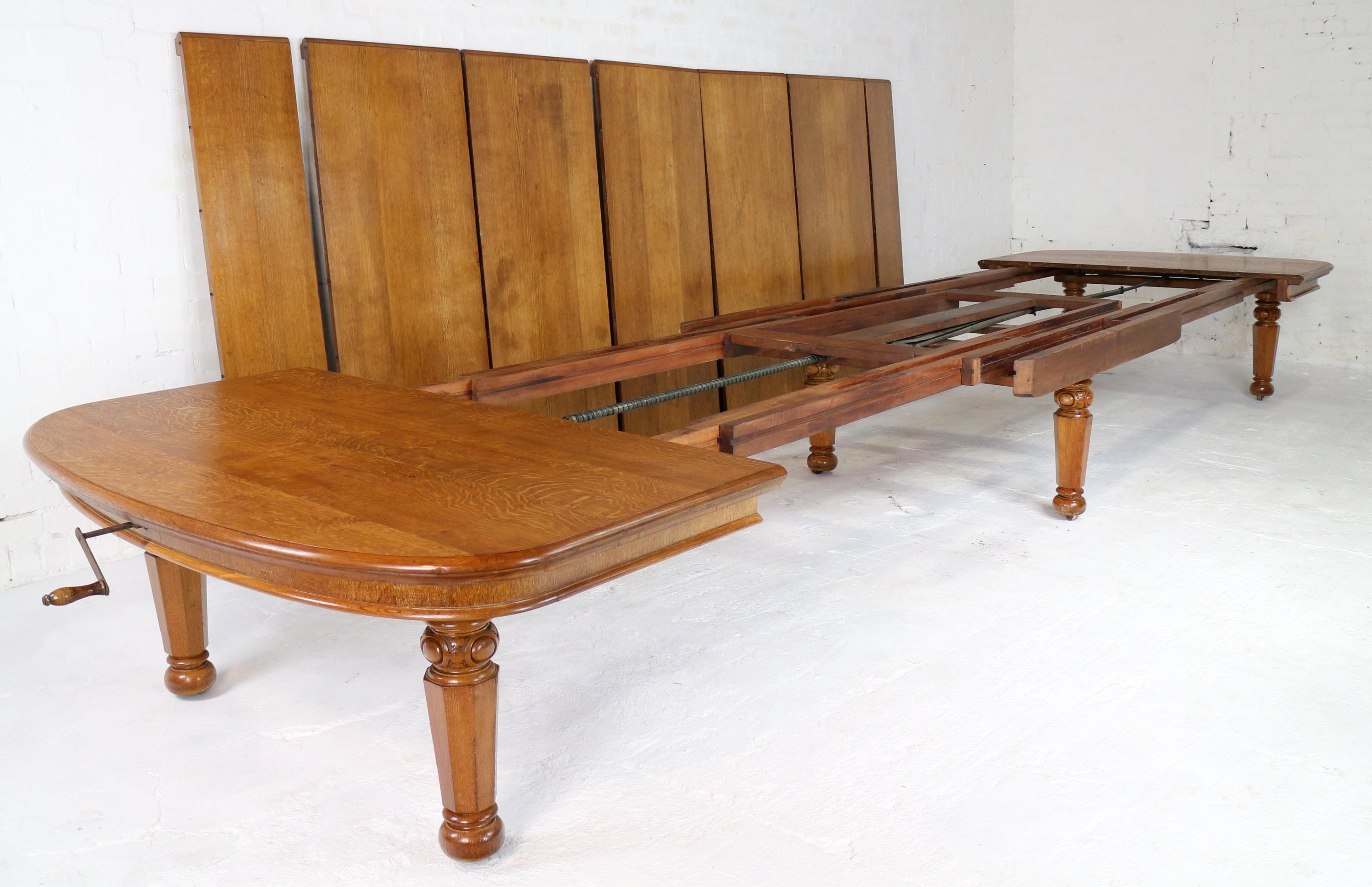 Early Victorian Extra Wide Oak Extending Dining Table and 7 Leaves 2