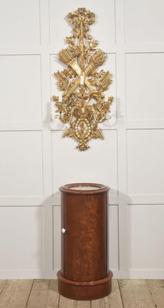 Early Victorian Flame Mahogany Circular Bedside Cabinet