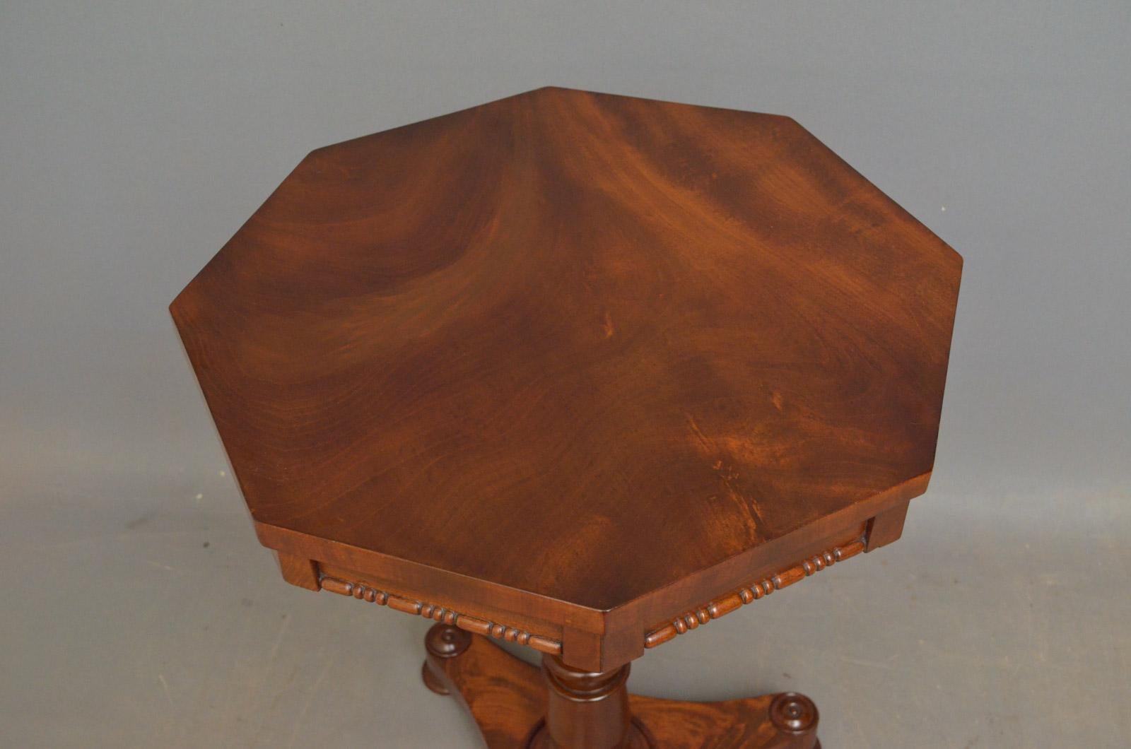 English Early Victorian Flamed Mahogany Occasional Table