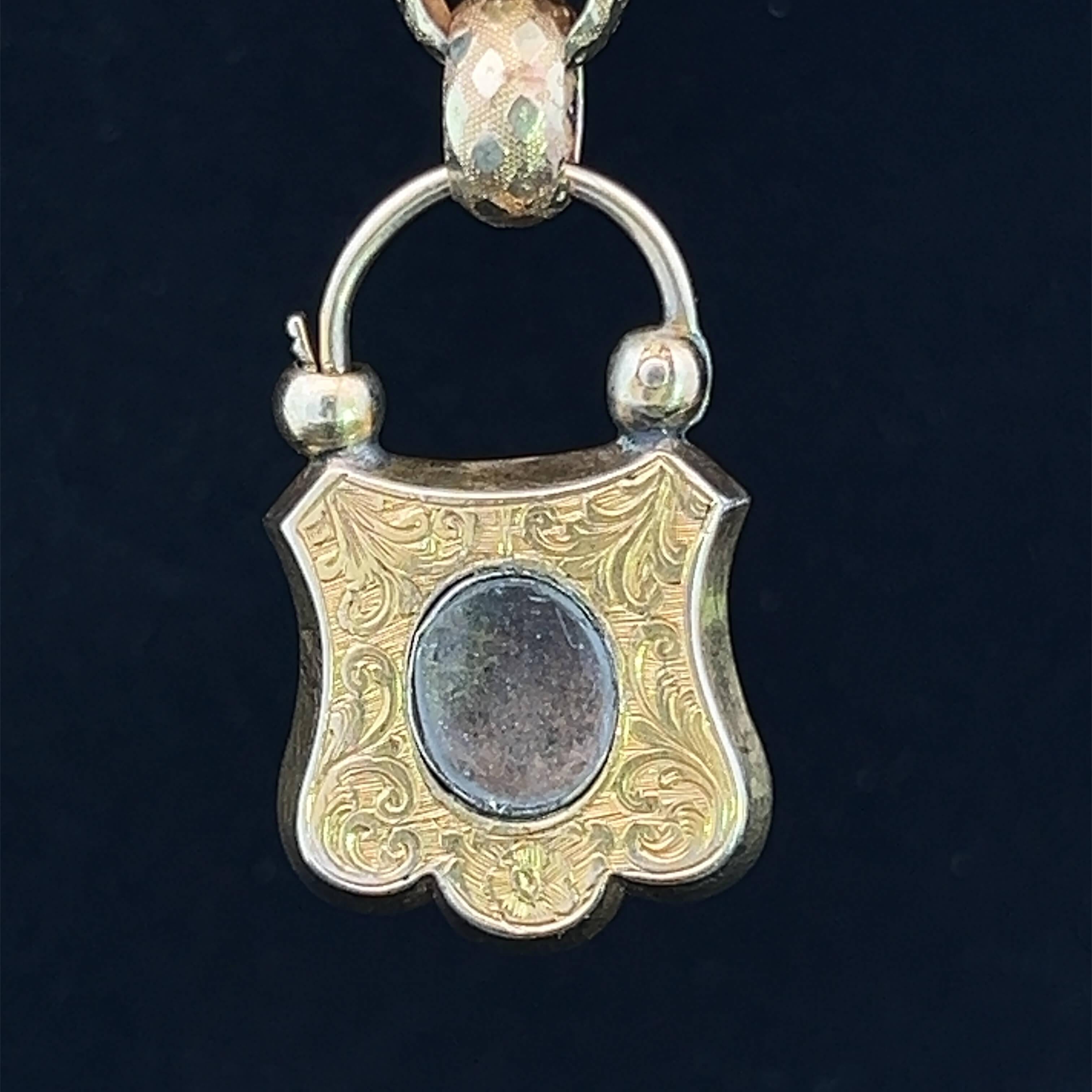 Early Victorian Garnet Set Padlock Bracelet Circa 1840s For Sale 2