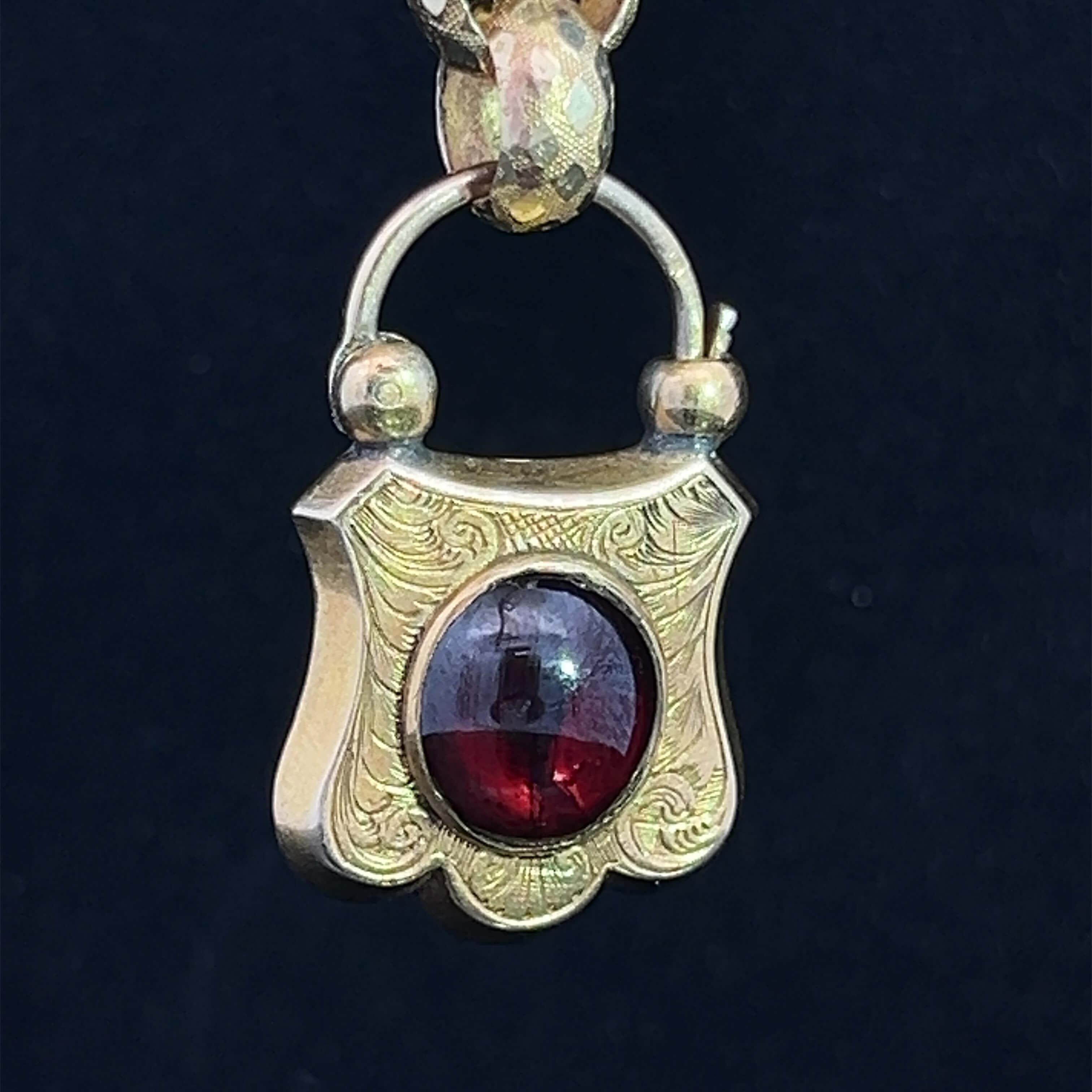Early Victorian Garnet Set Padlock Bracelet Circa 1840s For Sale 3