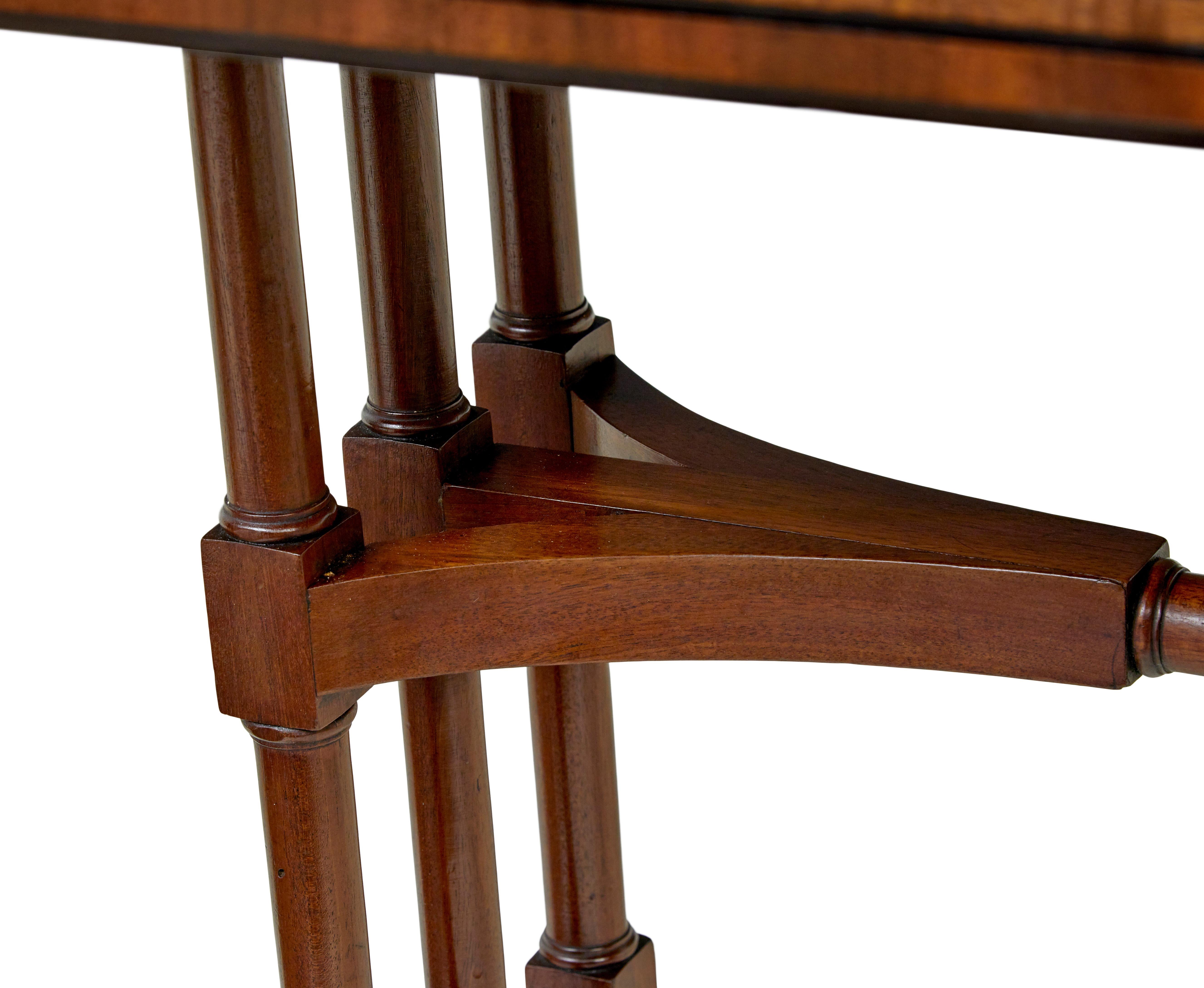 Early Victorian inlaid mahogany sofa table For Sale 4