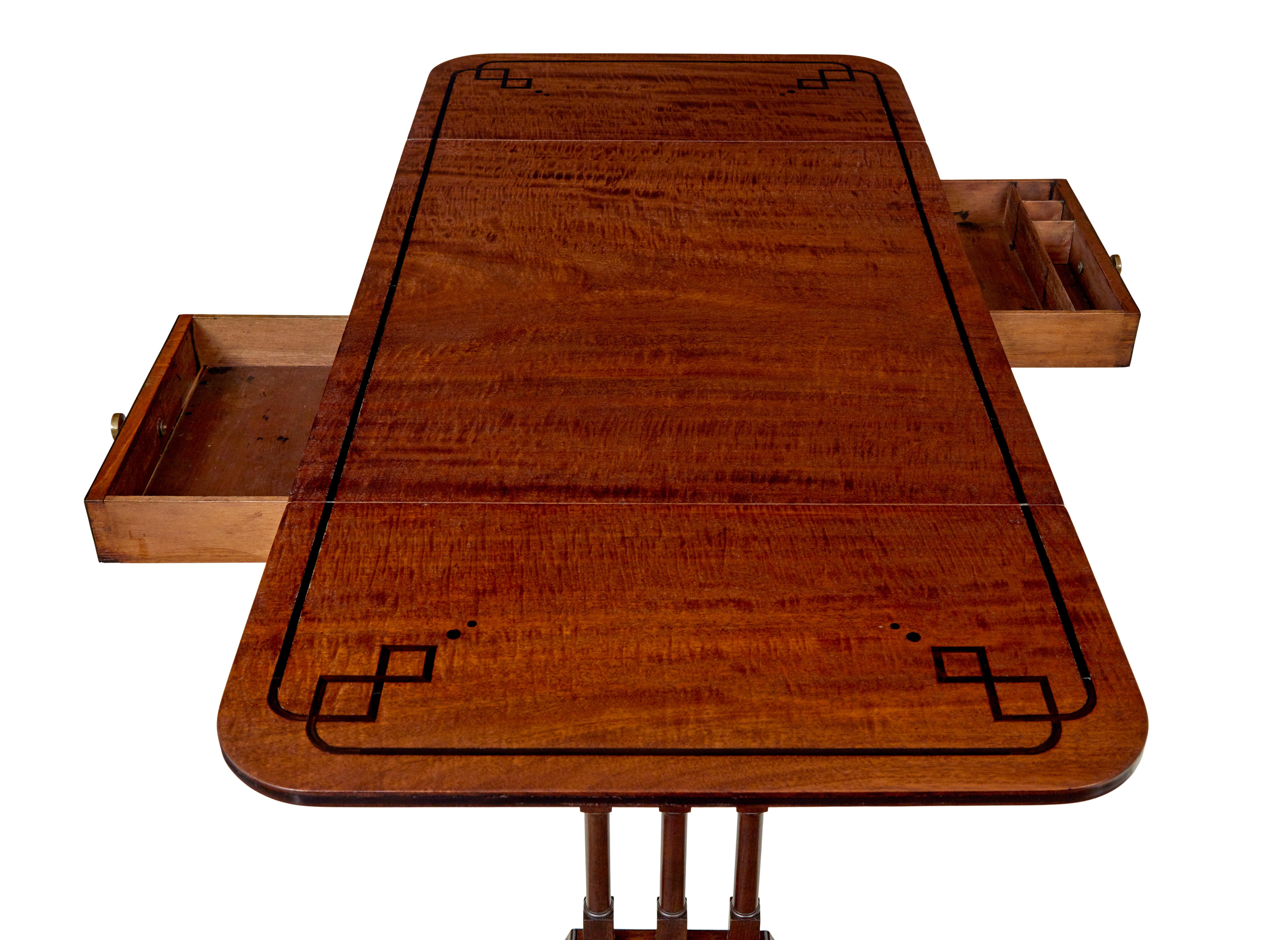 Mahogany Early Victorian inlaid mahogany sofa table For Sale