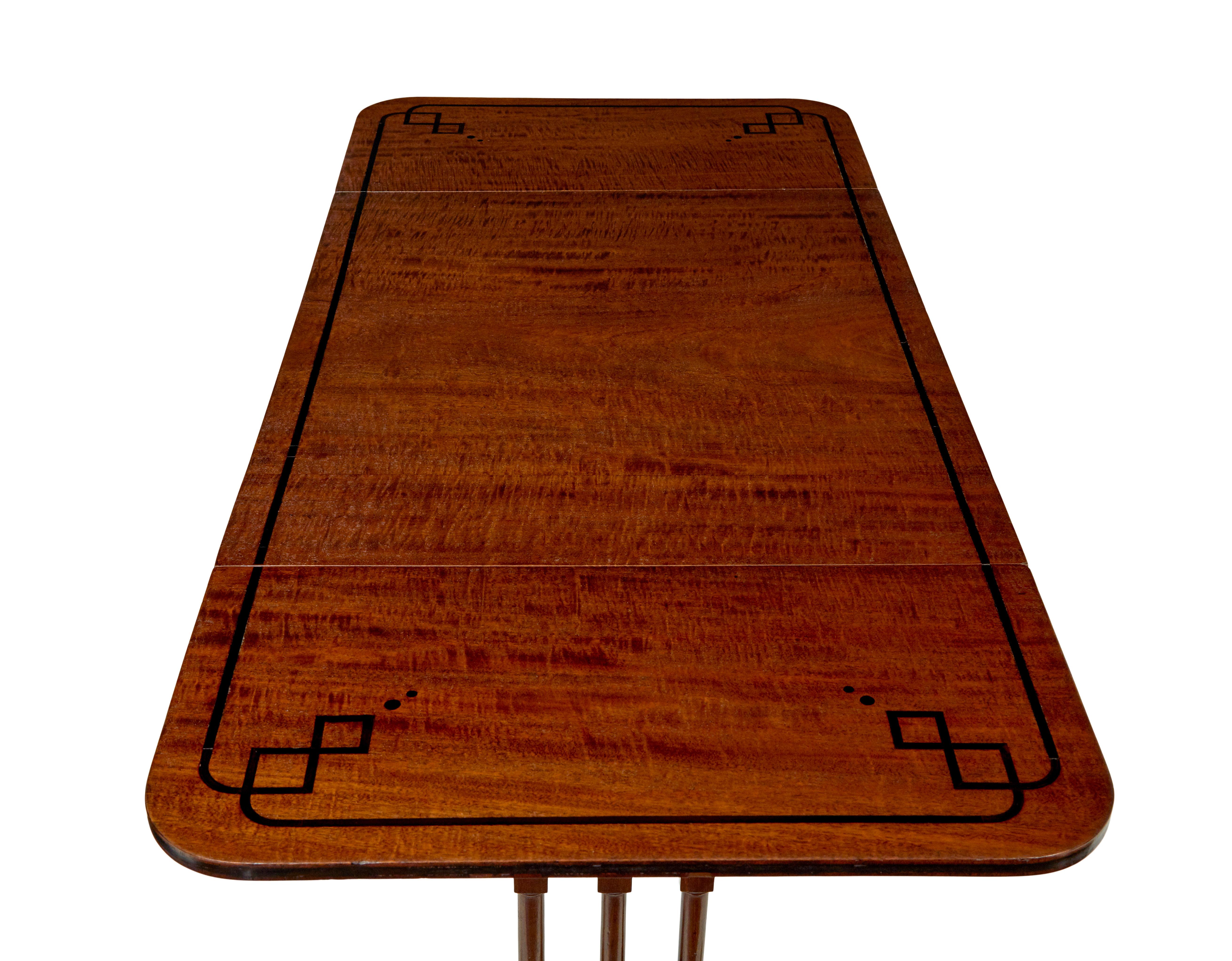 Early Victorian inlaid mahogany sofa table For Sale 1