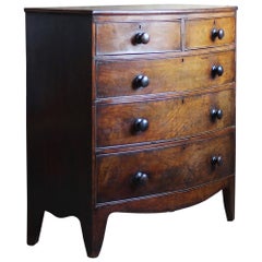 Antique Early Victorian Mahogany Bow Front Chest of Drawers, 19th Century