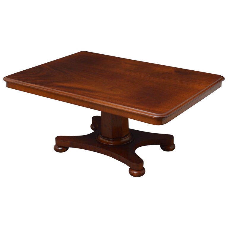 Early Victorian Mahogany Coffee Table For Sale at 1stDibs