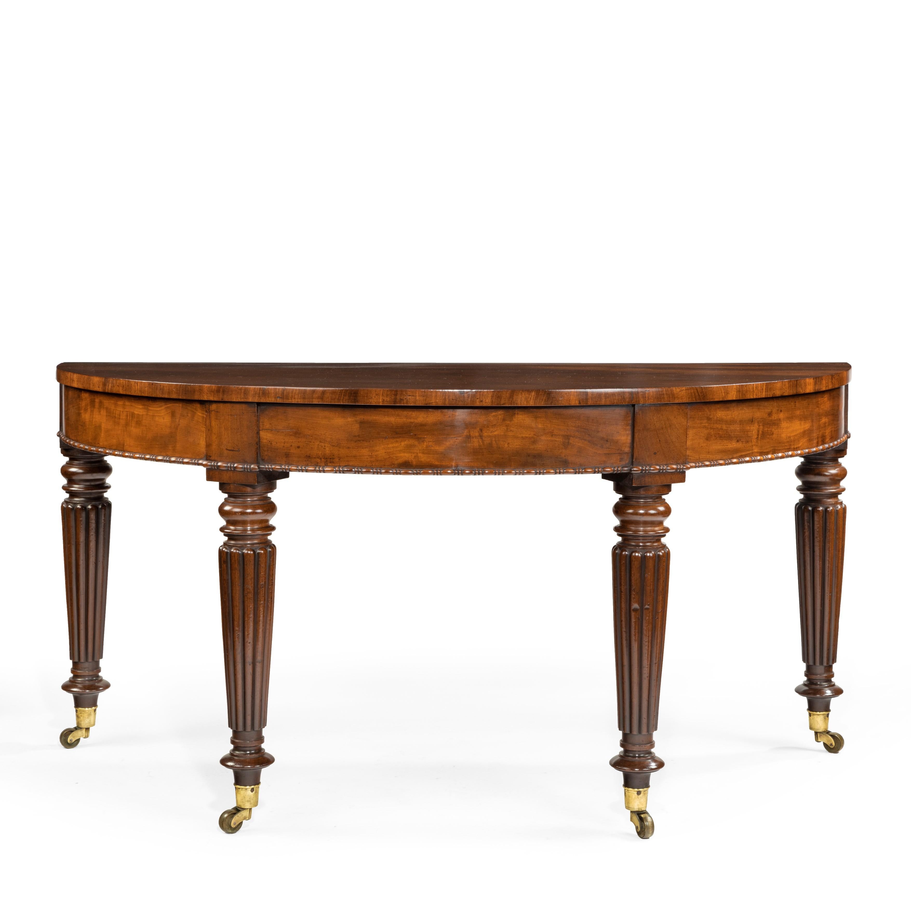 Early Victorian Mahogany Console Tables Attributed to Gillows In Good Condition In Lymington, Hampshire