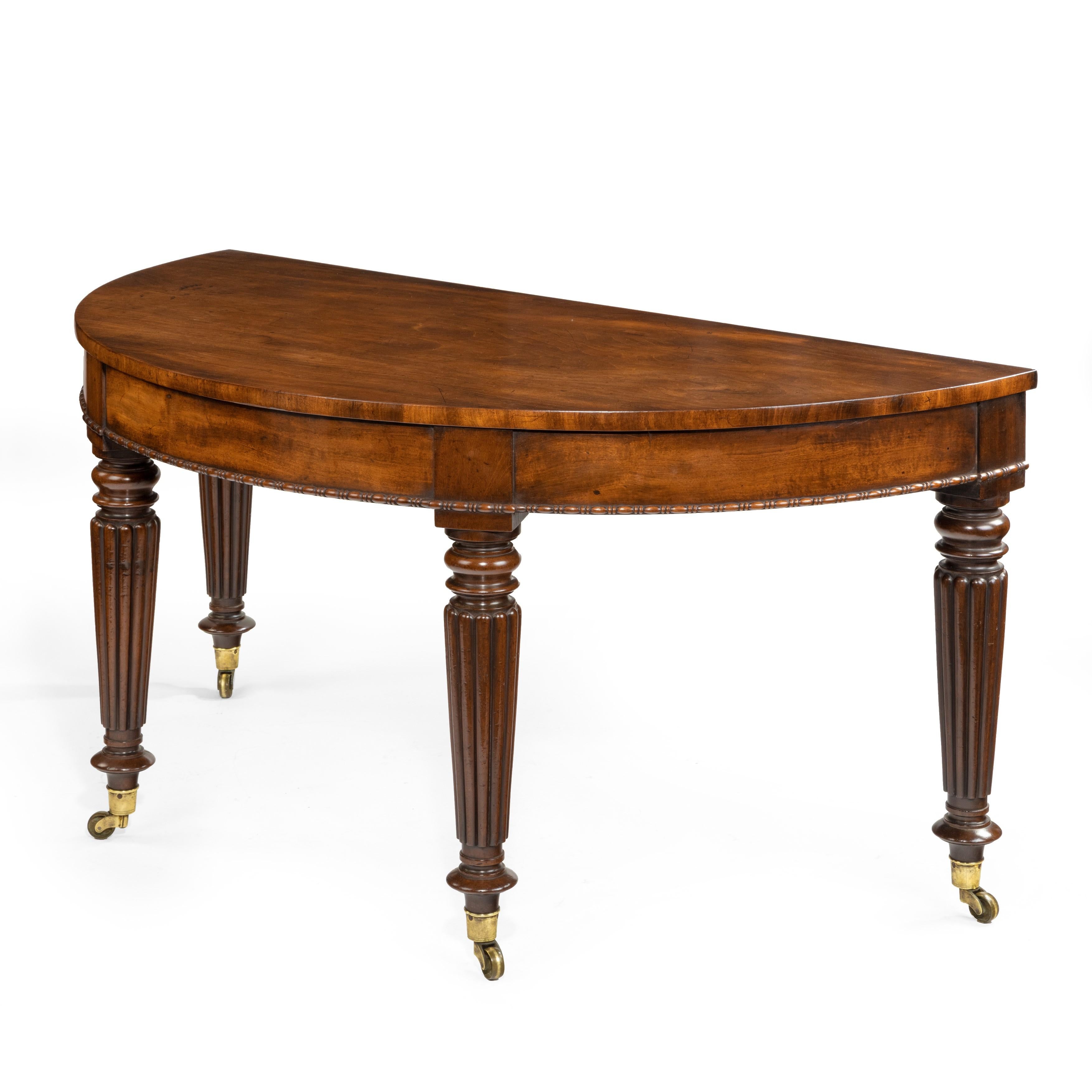 Early Victorian Mahogany Console Tables Attributed to Gillows 3