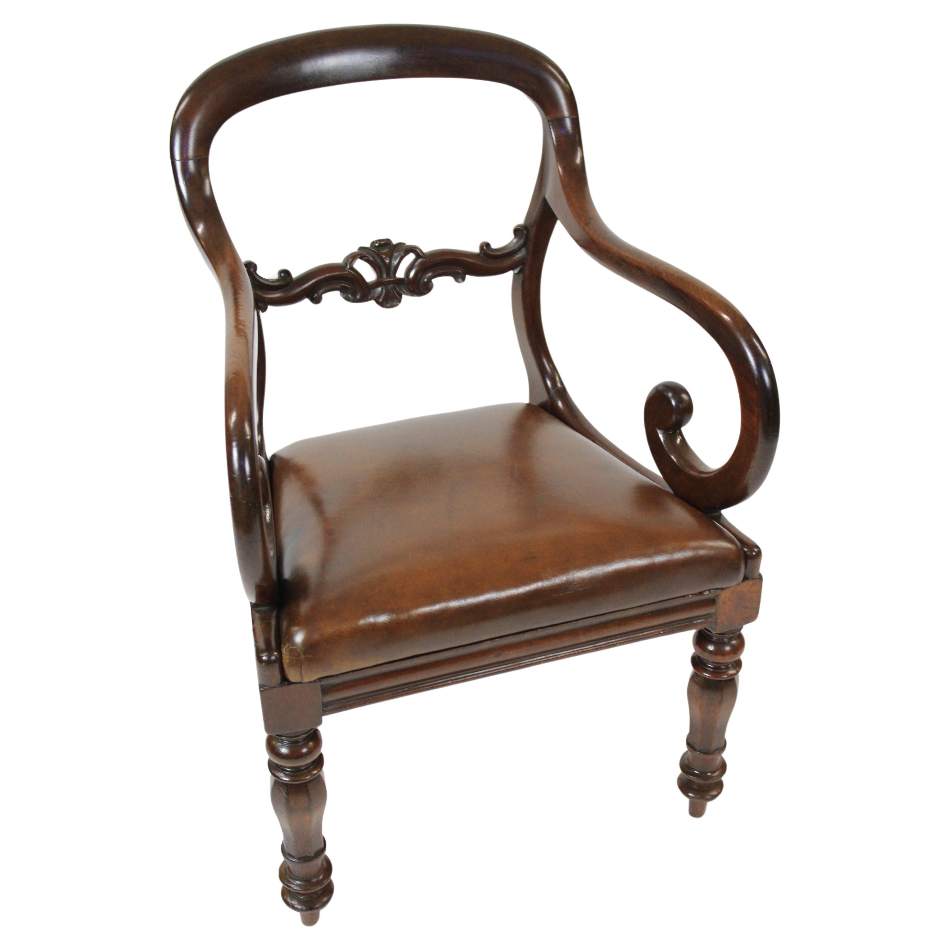 Early Victorian Mahogany & leather Desk Elbow chair For Sale