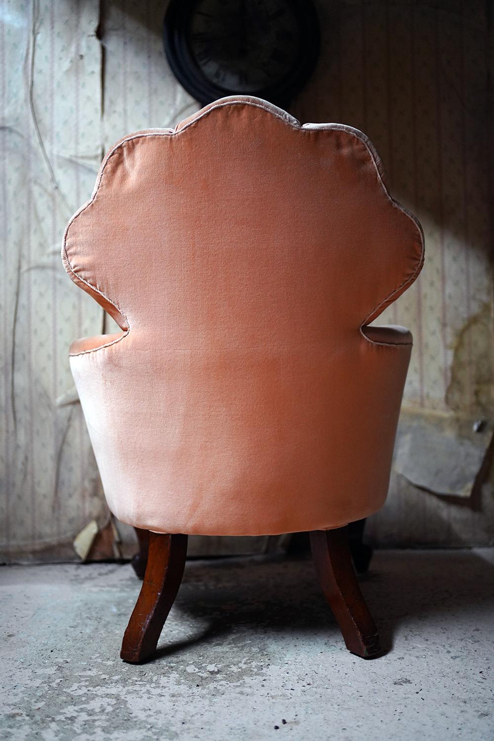 Early Victorian Mahogany & Peach Velvet Upholstered Shell Backed Chair c.1840 3