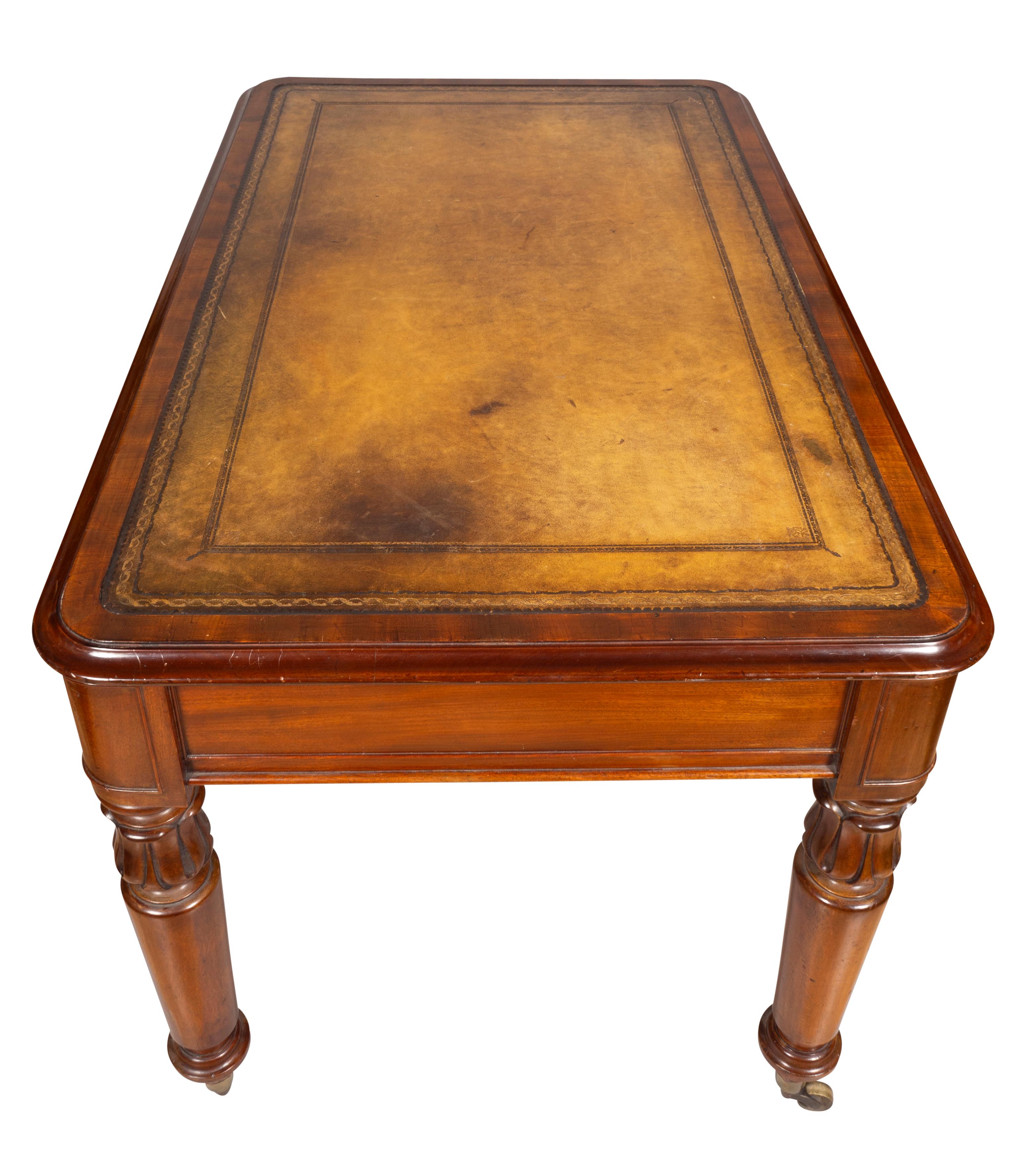 Frühviktorianischer Mahagoni-Schreibtisch aus Mahagoni mit Cope & Collinson-Gusseisen (19. Jahrhundert) im Angebot