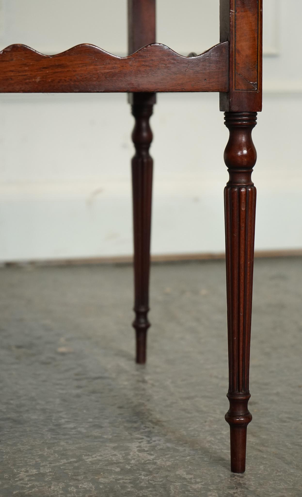 EARLY ViCTORIAN RESTORED PAIR OF SHERATON STYLE BEDSIDE NIGHTSTAND SIDE TABLES 4