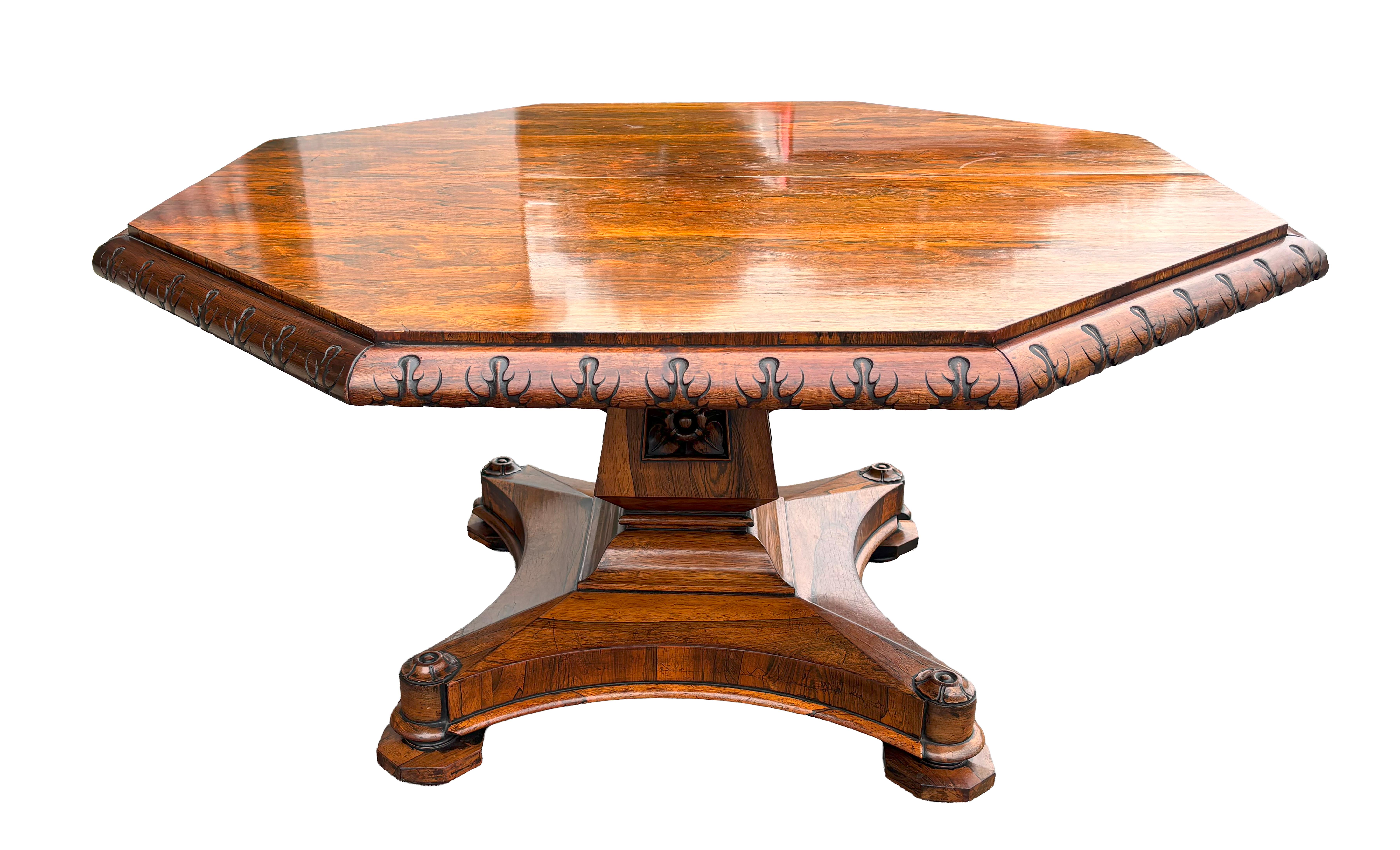 Mesa central victoriana de palisandro en Bueno estado para la venta en Essex, MA