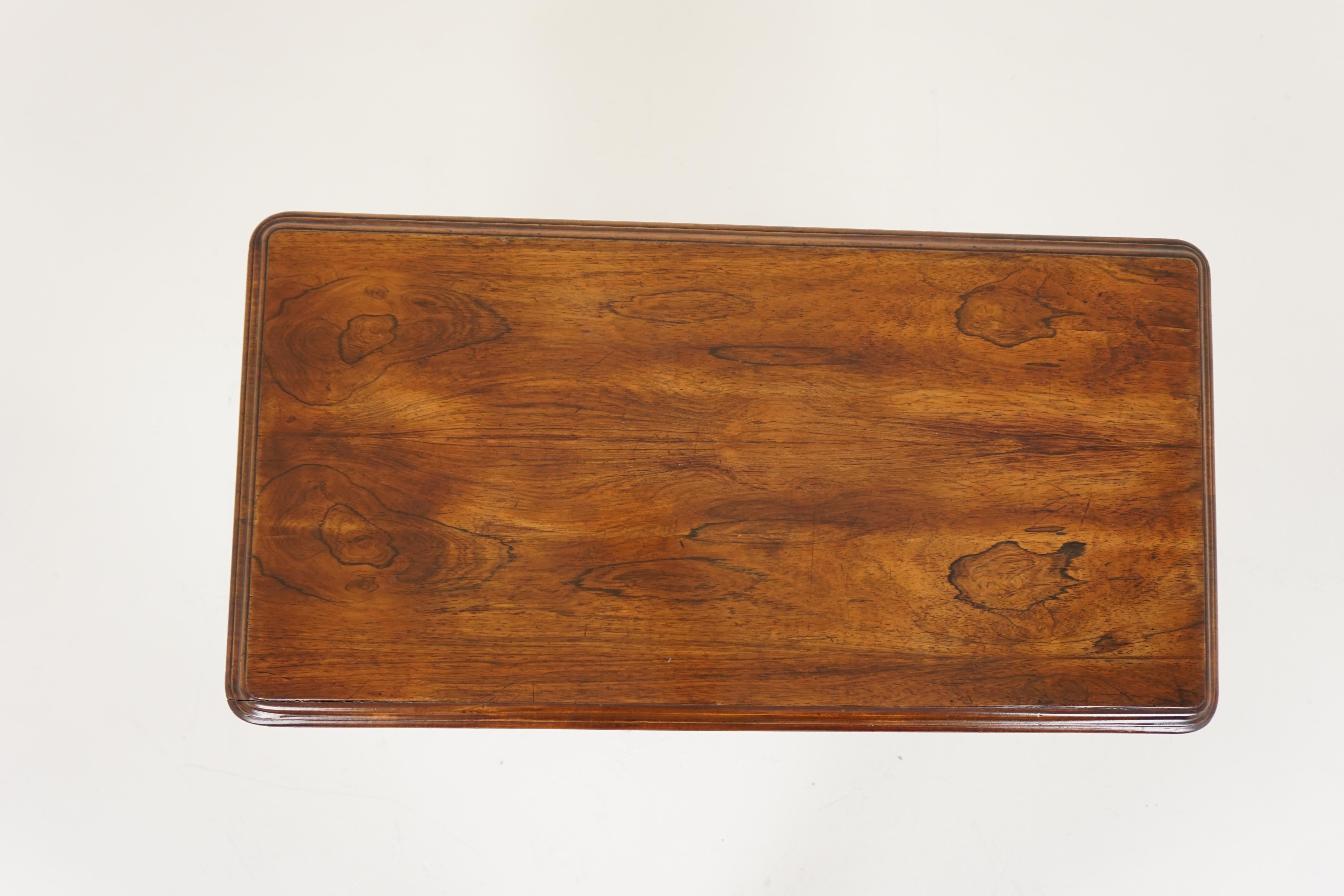 Early Victorian Rosewood Reduced Coffee Table, Scotland, 1840 In Good Condition In Vancouver, BC