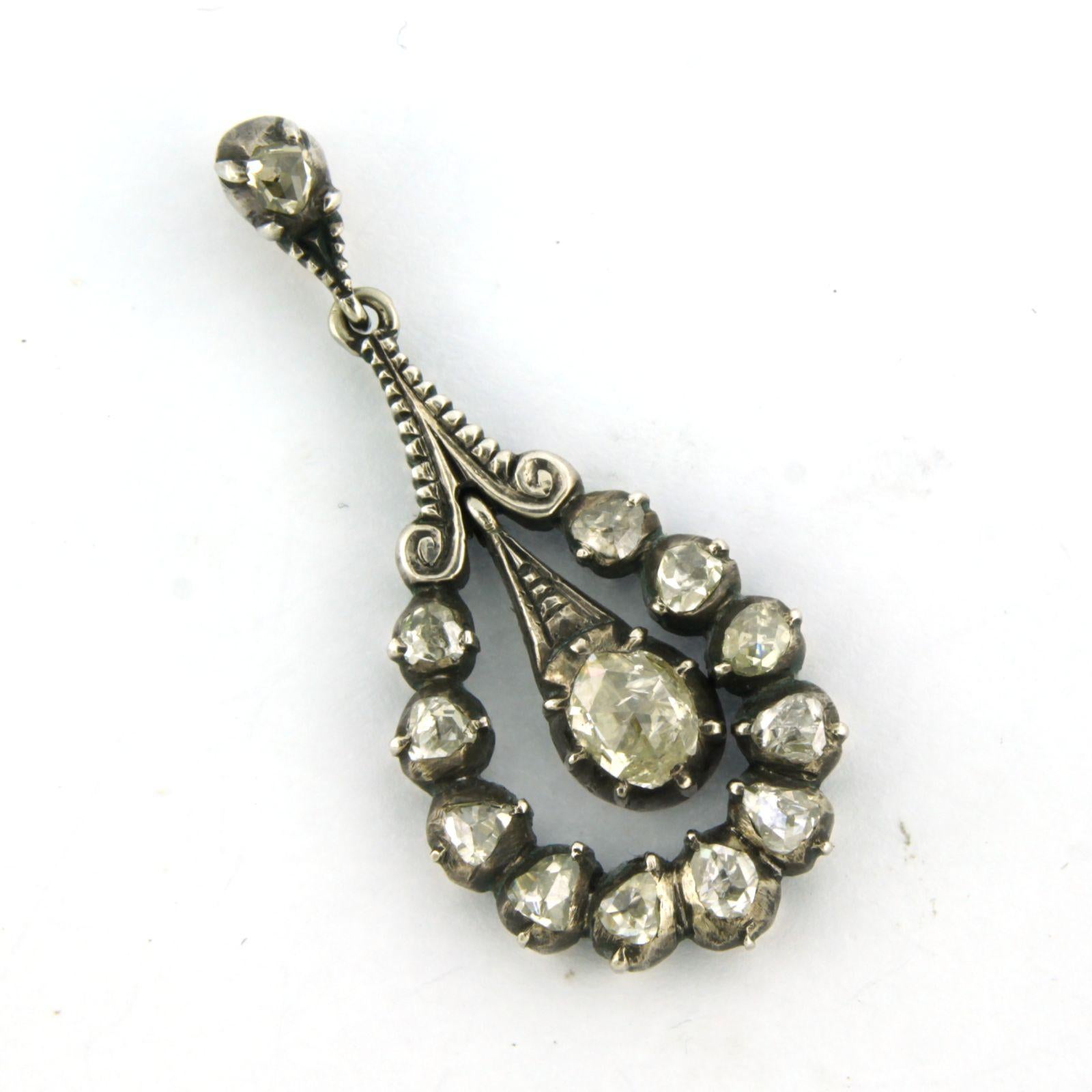 Rose Cut Early victorian Silver pendant with rose cut diamonds. 1.80ct – G/H – SI For Sale