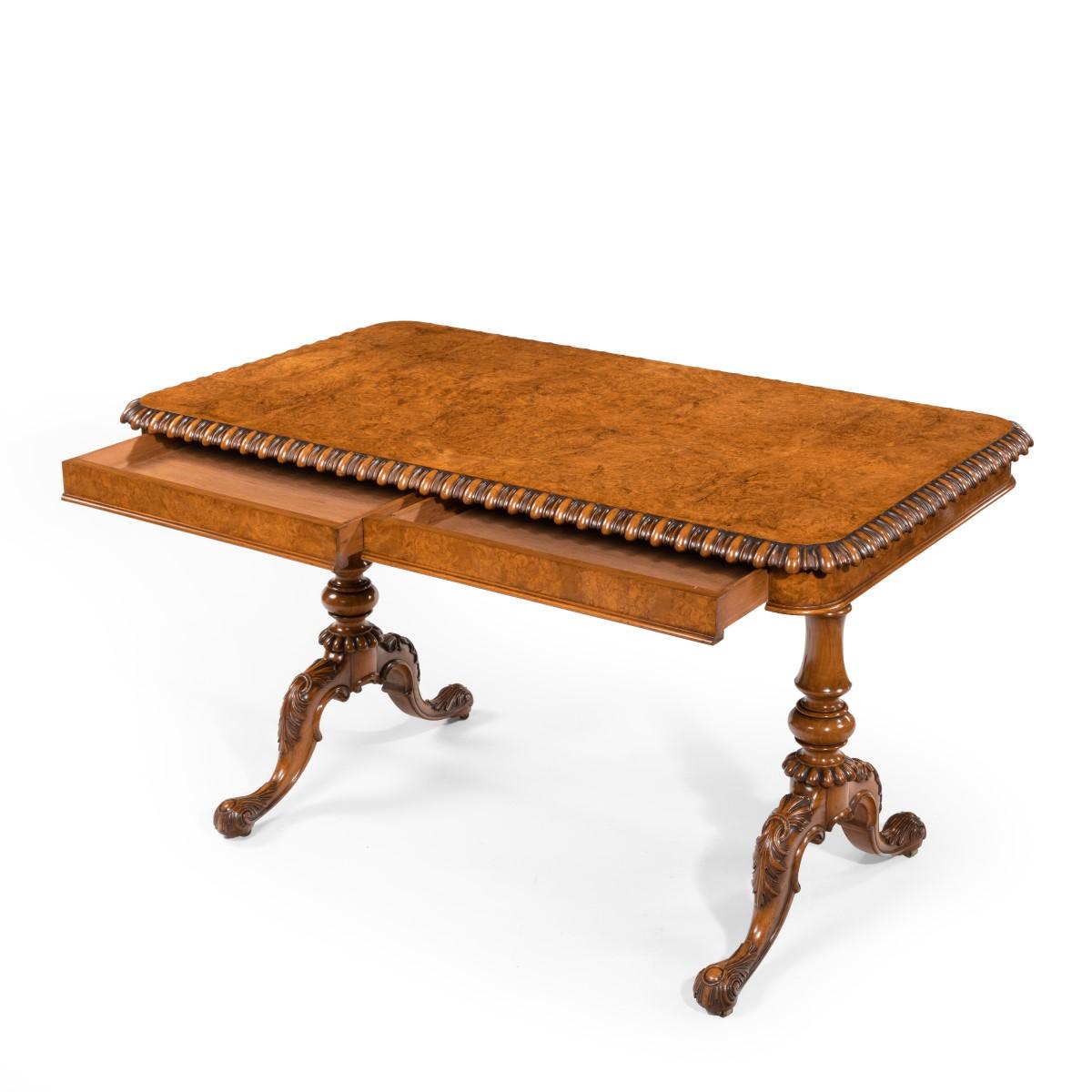 Early Victorian Solid Walnut Library Table Made for Gillows by John Barrow In Good Condition For Sale In Lymington, Hampshire