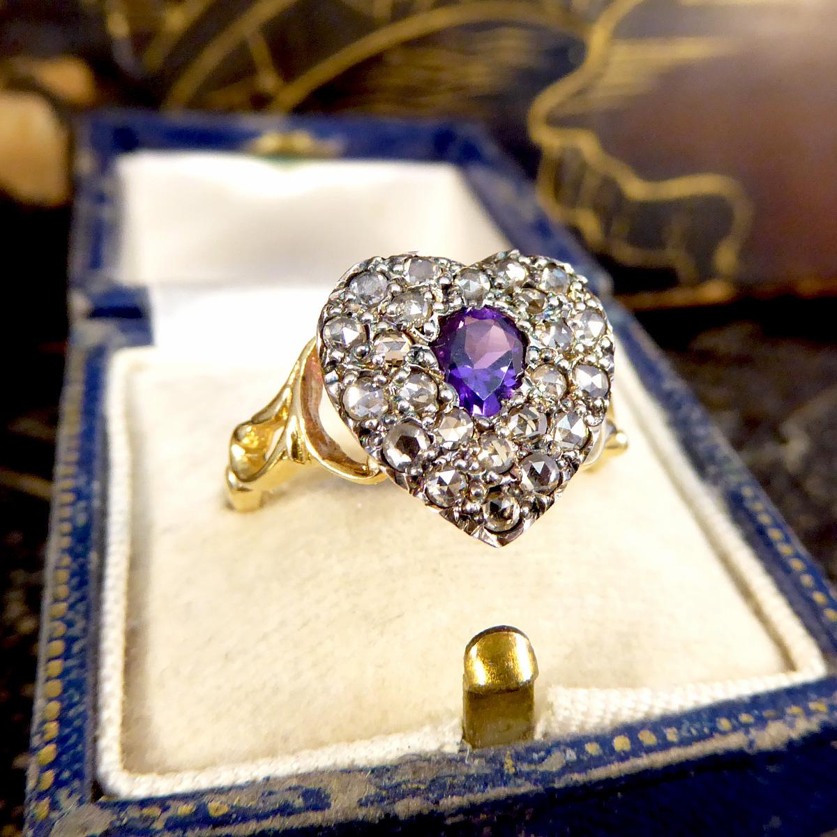 Early Victorian Style Amethyst and Rose Cut Diamond Heart Ring in 18ct Gold For Sale 3