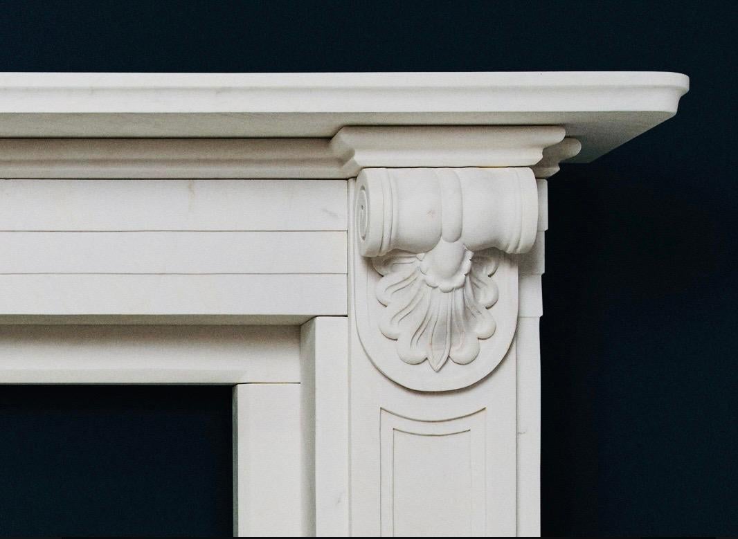 Early Victorian Style Statuary Marble Corbel Fireplace Surround In Good Condition In Edinburgh, GB