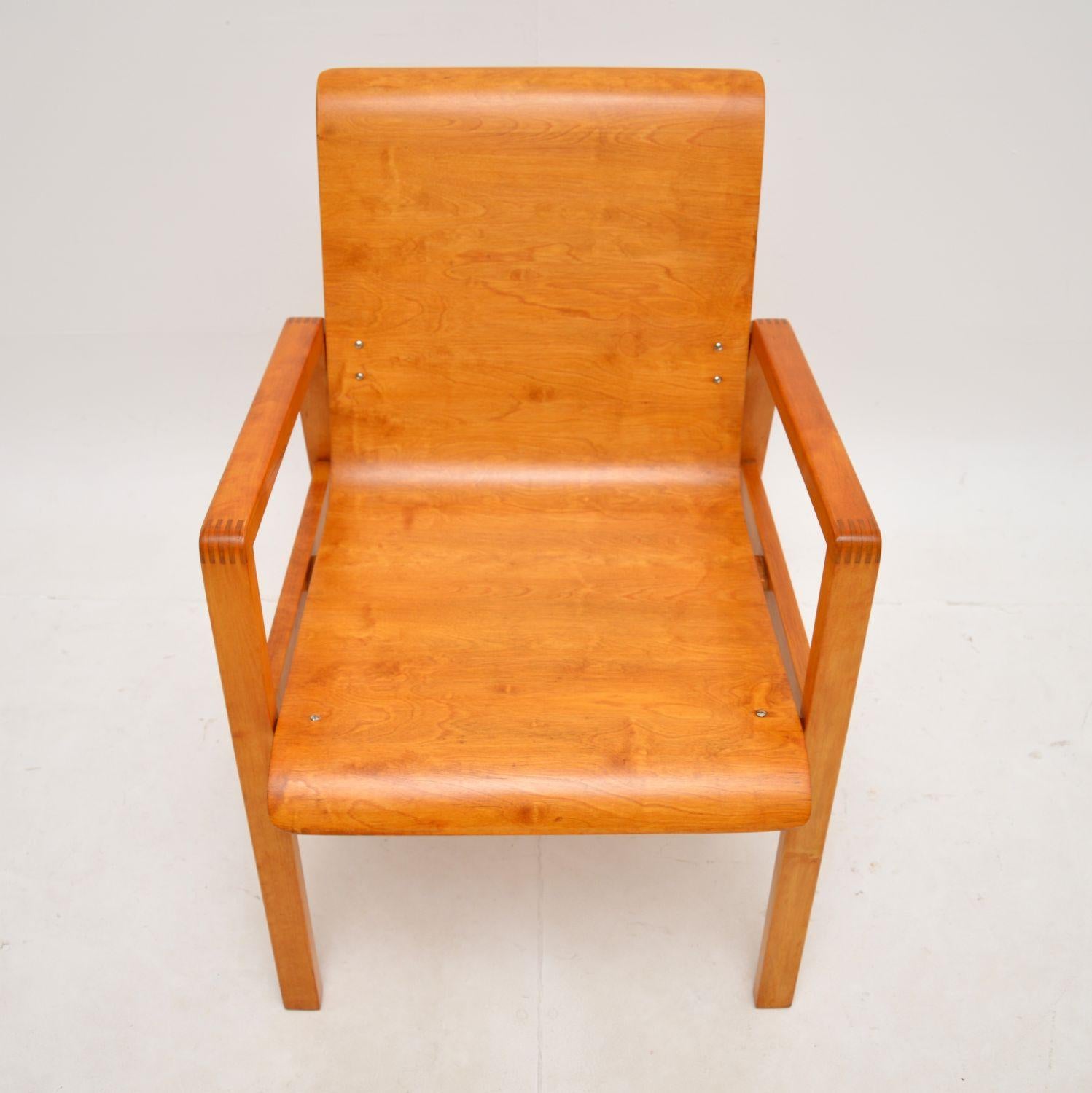 Mid-Century Modern Early Vintage Alvar Aalto Hallway Chair Model 403 For Sale