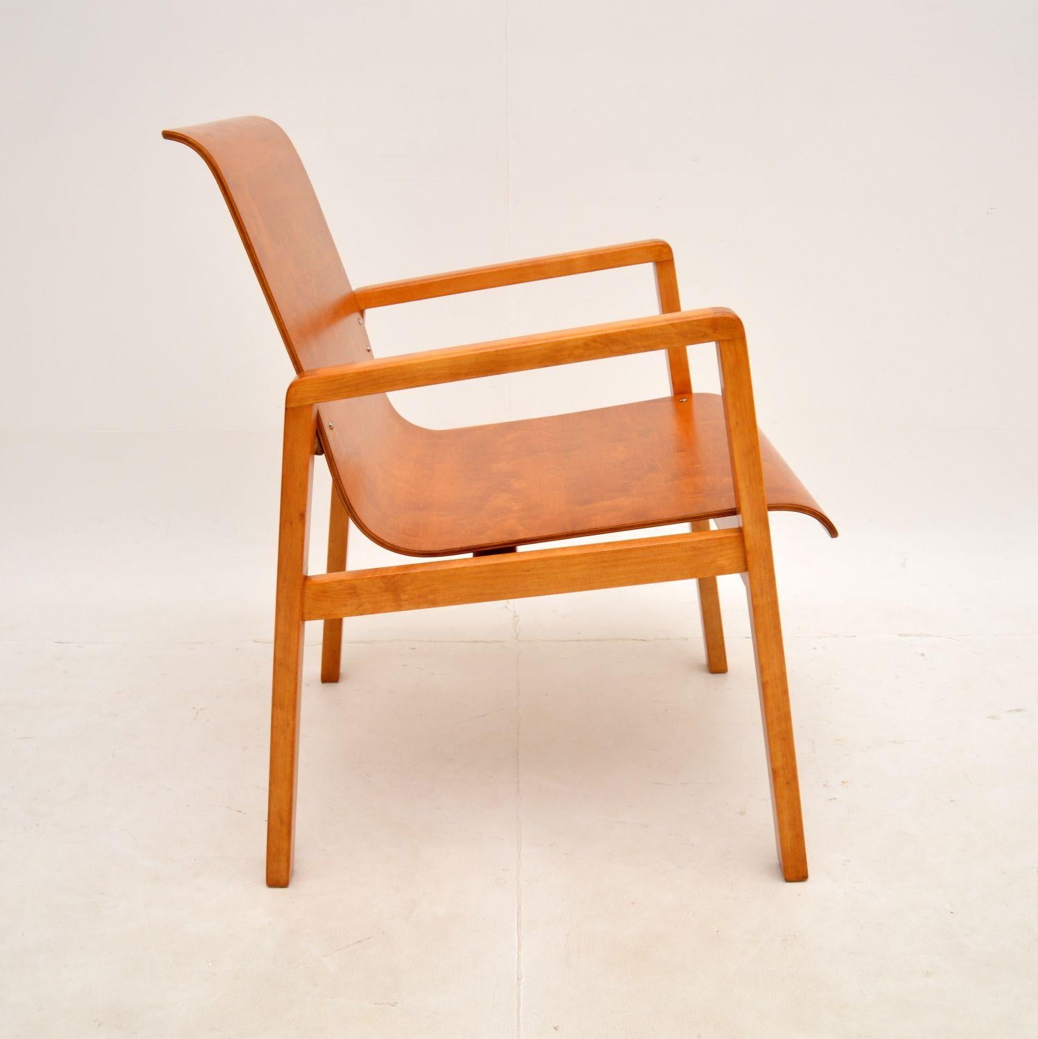 Mid-20th Century Early Vintage Alvar Aalto Hallway Chair Model 403 For Sale
