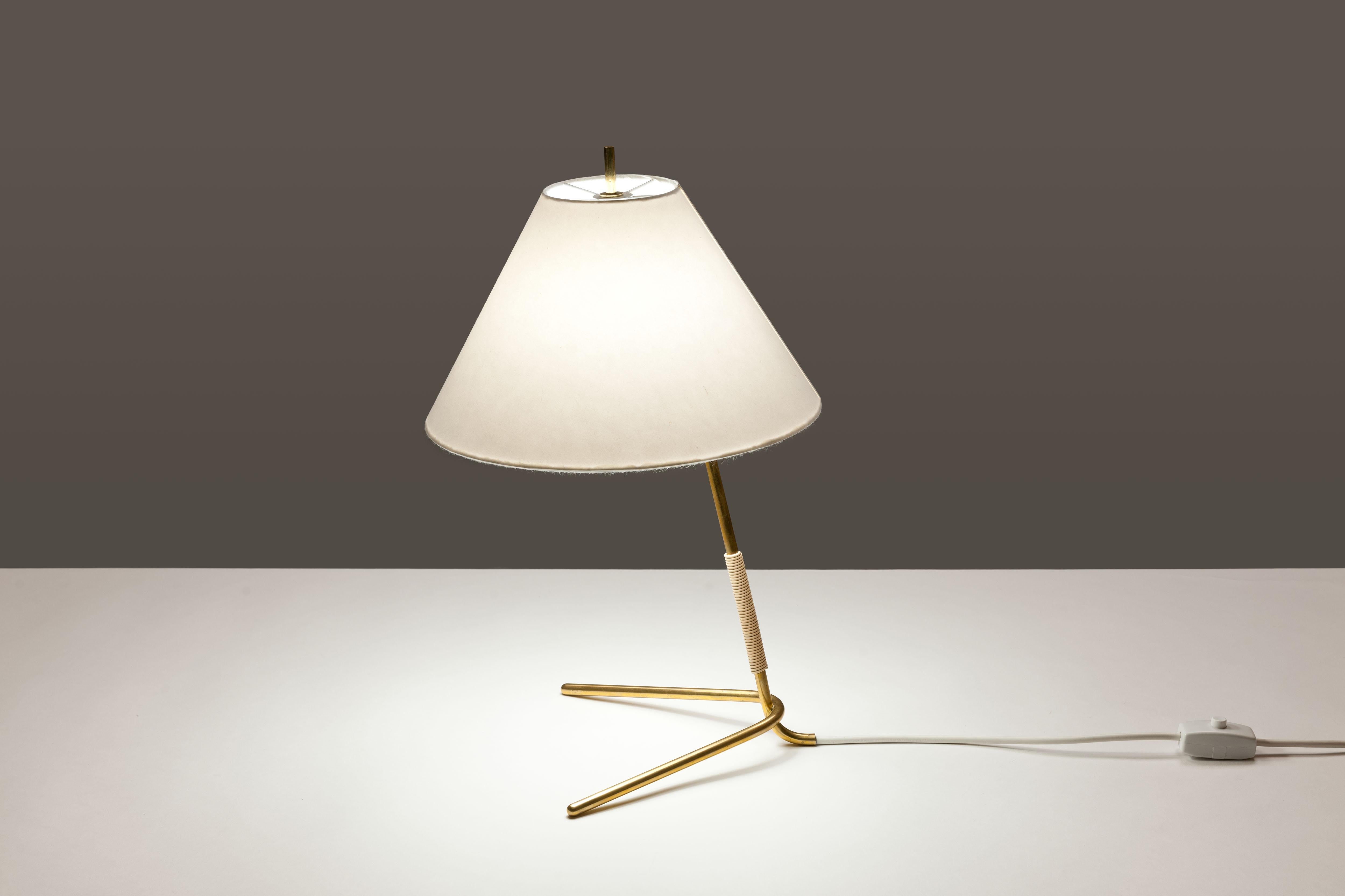 Early Vintage Brass Kalmar 'Hase TL' Table Lamp 9