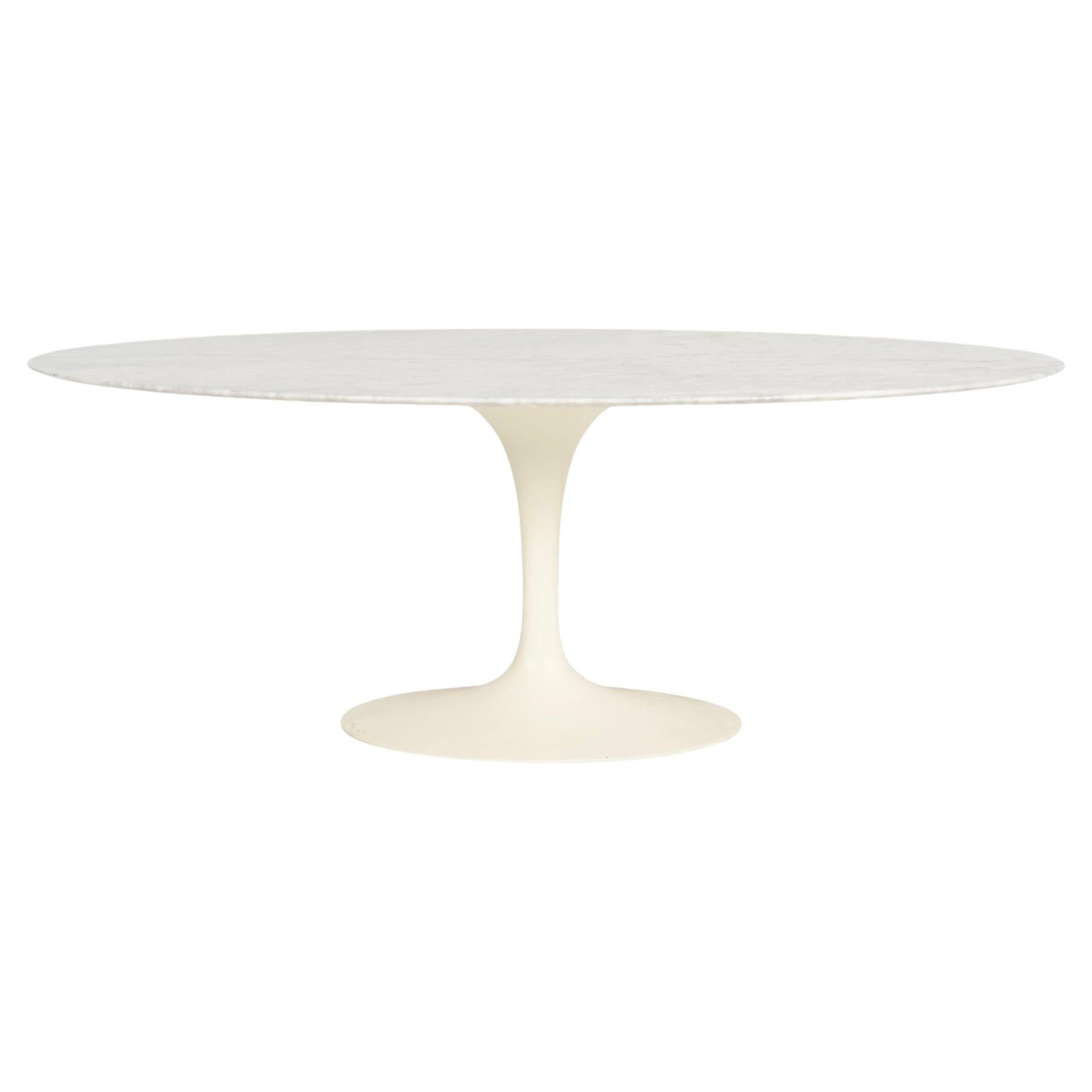 Früher Vintage- Tulpentisch von Eero Saarinen, Carrara-Marmor im Angebot