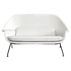 Divano a poltrona Eero Saarinen d'epoca per Knoll restaurato in pelle bianca