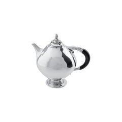 Teiera d'argento Georg Jensen 279 d'inizio secolo