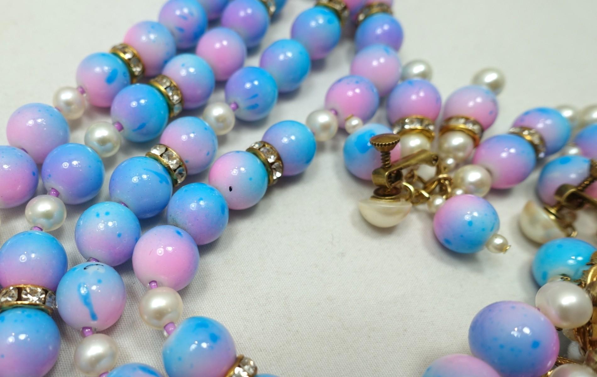 Women's Early Vintage Miriam Haskell Rare Pink & Blue Glass Bead and Faux Pearl 2-Strand For Sale