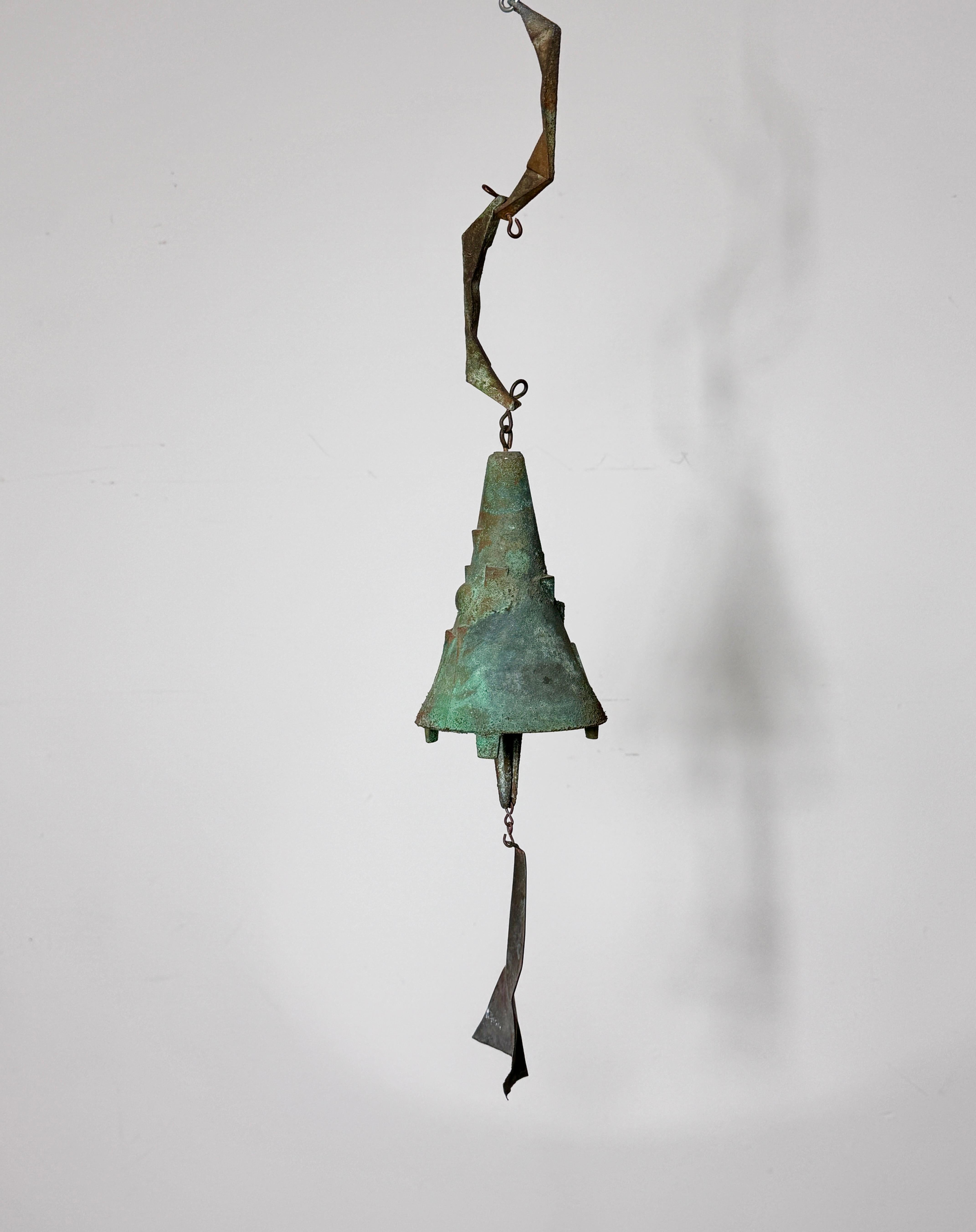 Early Vintage Paolo Soleri Brutalist Cast Bronze Bell Wind Chime Arcosanti 1970s In Good Condition For Sale In Troy, MI