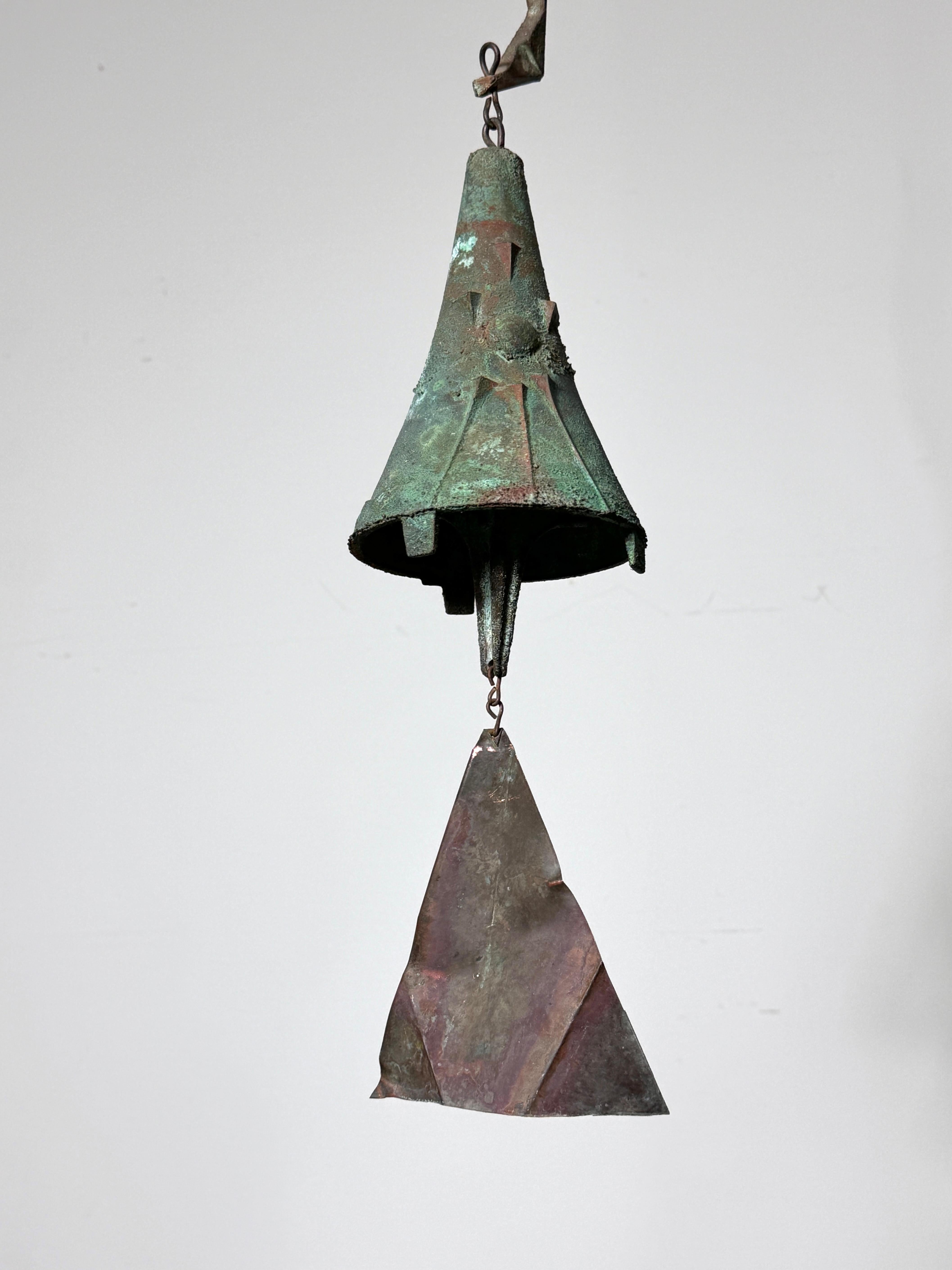Paolo Soleri Brutalist Cast Bronze Bell Wind Chime Arcosanti 1970 en vente 4