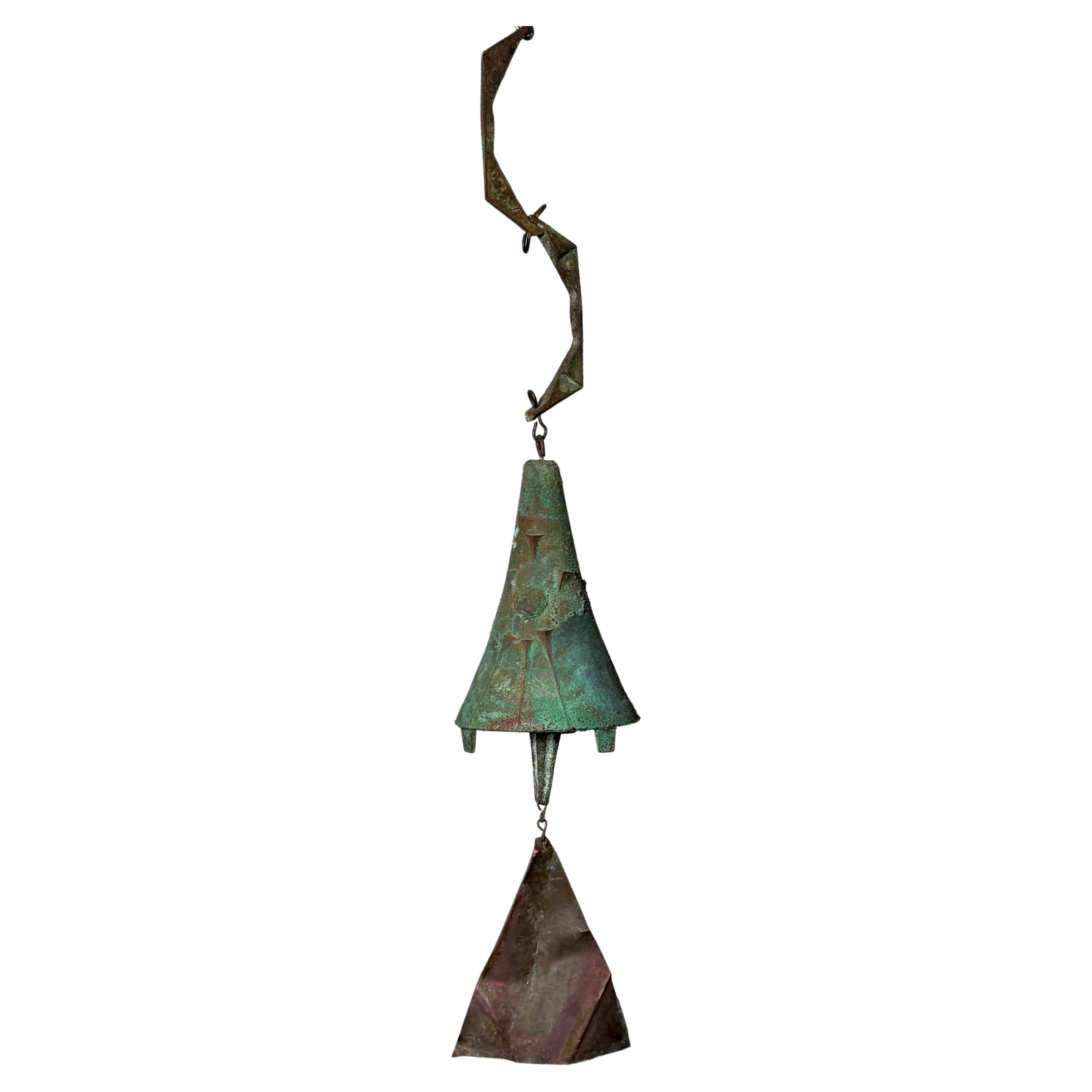 Frühes Vintage Paolo Soleri Brutalistischer Gusseisenguss Bronze Glocken Wind Chime Arcosanti 1970er Jahre