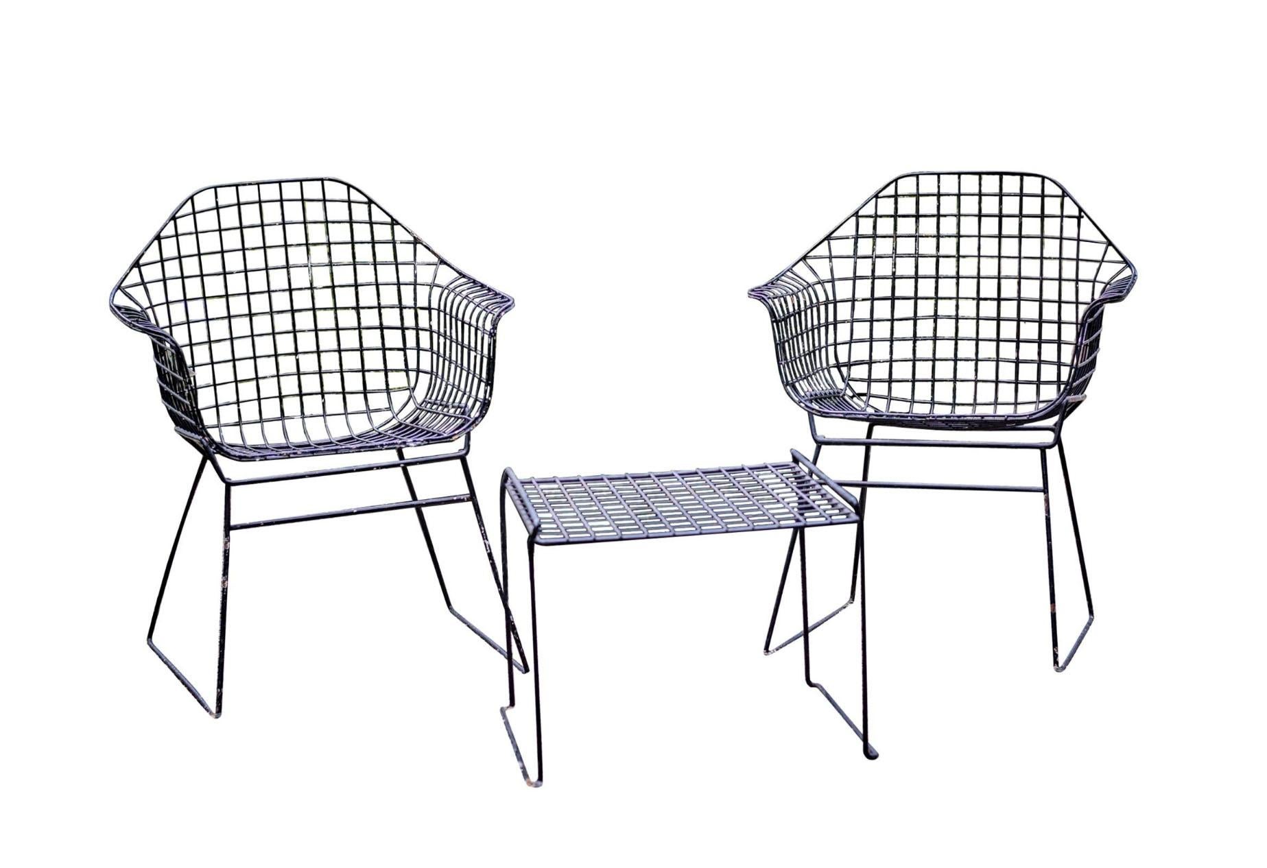 Knoll historian Brian Lutz once said “Bertoia’s paintings were better than his sculptures. And his sculptures were better than his furniture. And his furniture was absolutely brilliant.”
This original table and chair set is a fabulous find from the