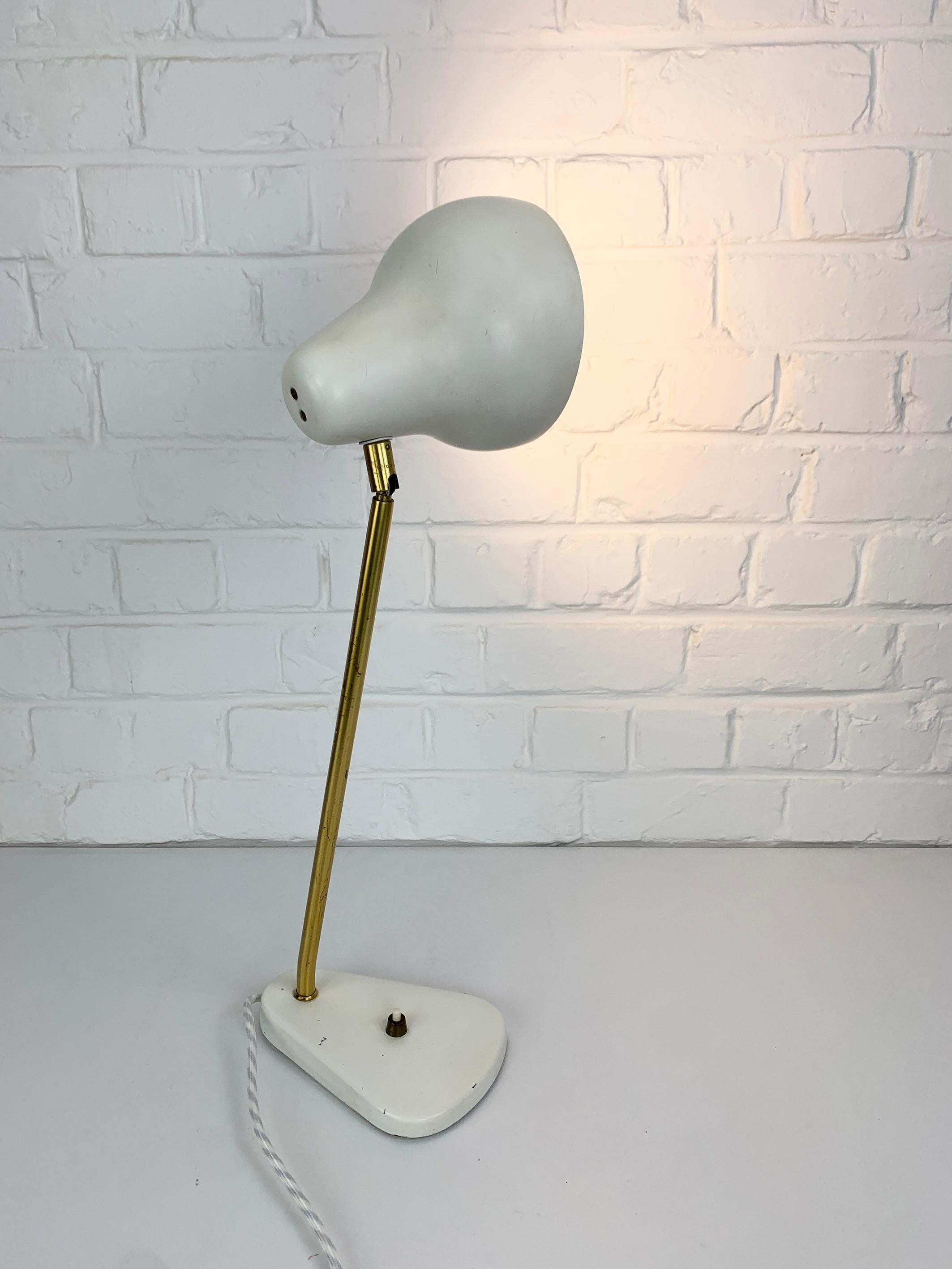 Metal Early VL38 Table or Desk-Lamp, Vilhelm Lauritzen for Louis Poulsen, Denmark 1950 For Sale