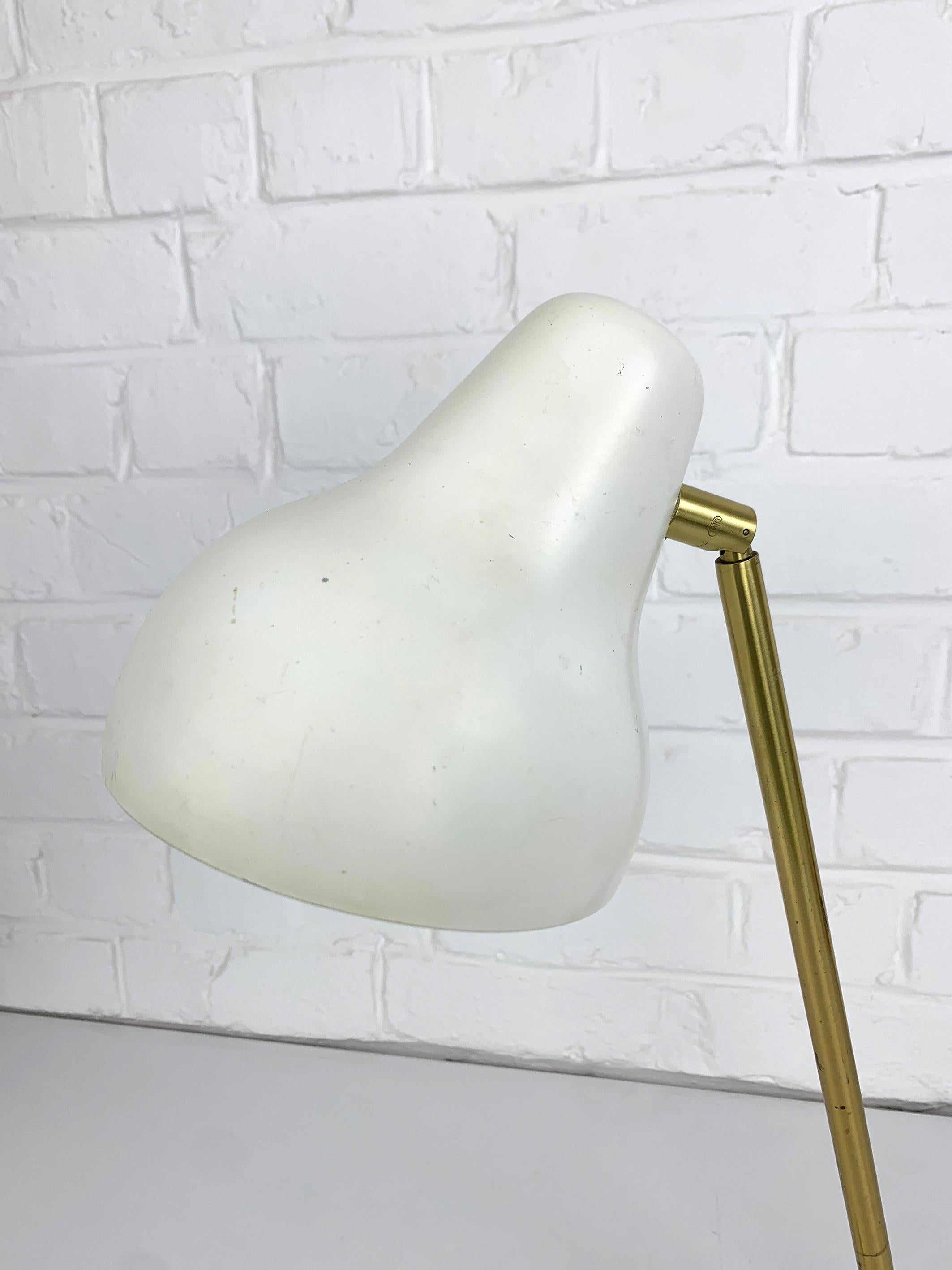 Métal Lampe de table ou de bureau Early VL38, Vilhelm Lauritzen pour Louis Poulsen, Danemark 1950 en vente