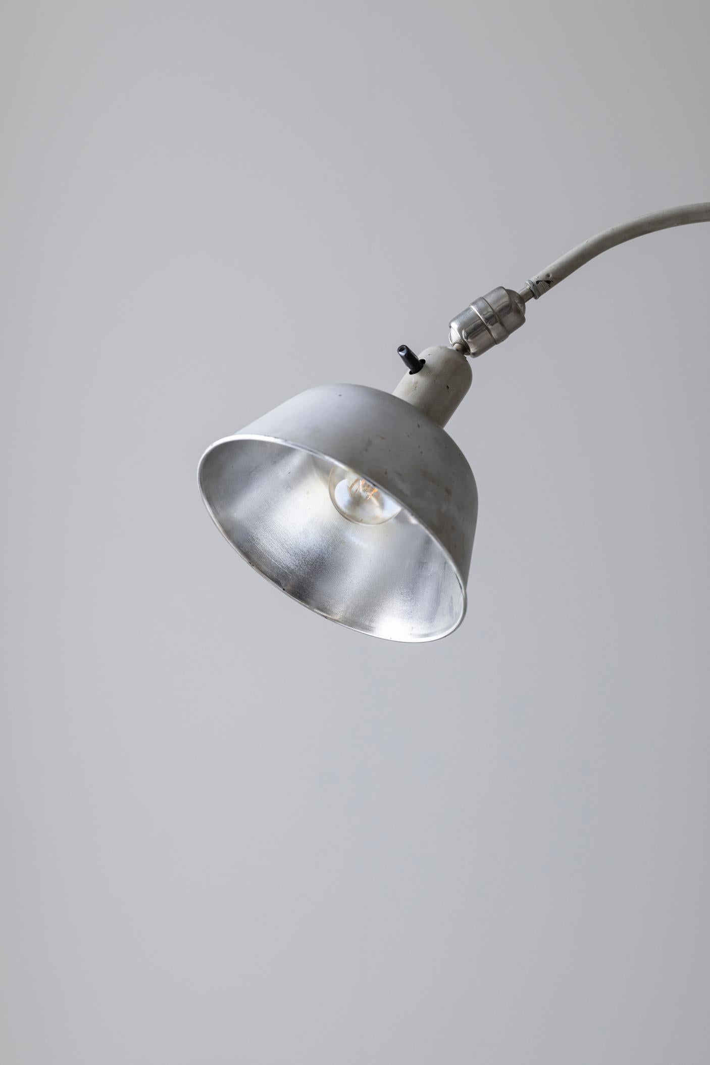 Suédois Lampe murale conçue par Johan Petter Johansson pour Triplex, Suède, années 1930. en vente