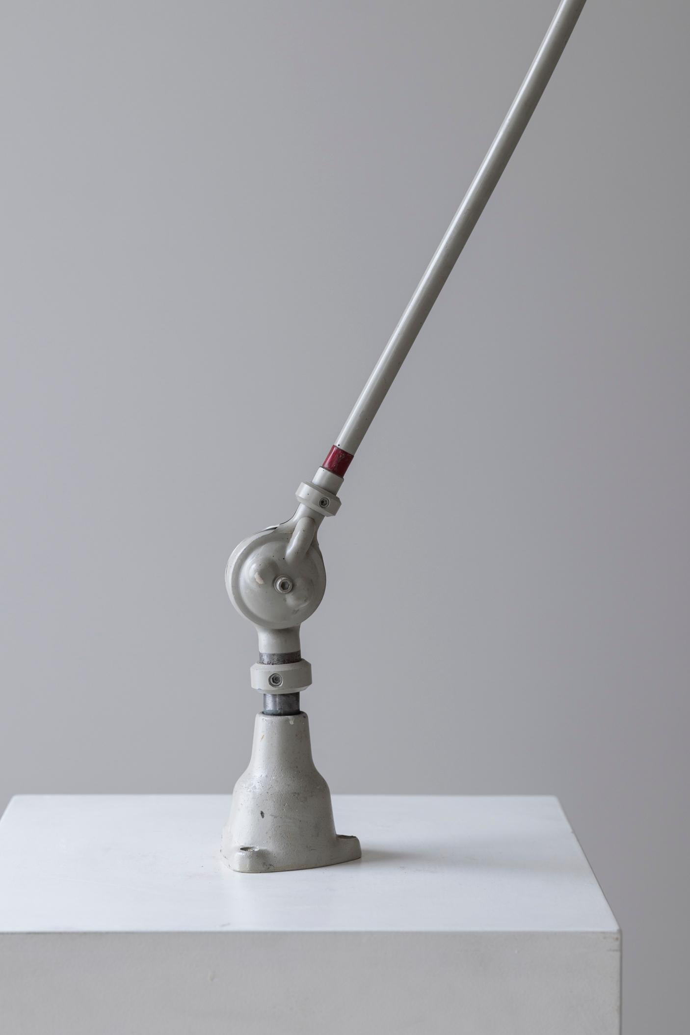Lampe murale conçue par Johan Petter Johansson pour Triplex, Suède, années 1930. Bon état - En vente à Antwerp, BE